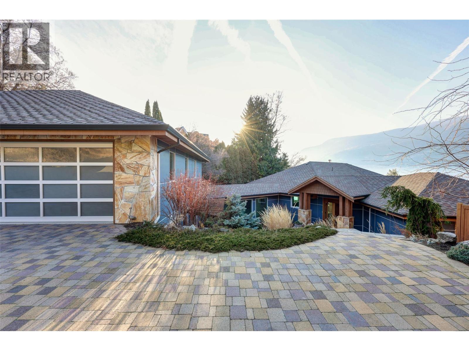 2100 Dewdney Road, Kelowna, British Columbia  V1V 2C3 - Photo 73 - 10374970