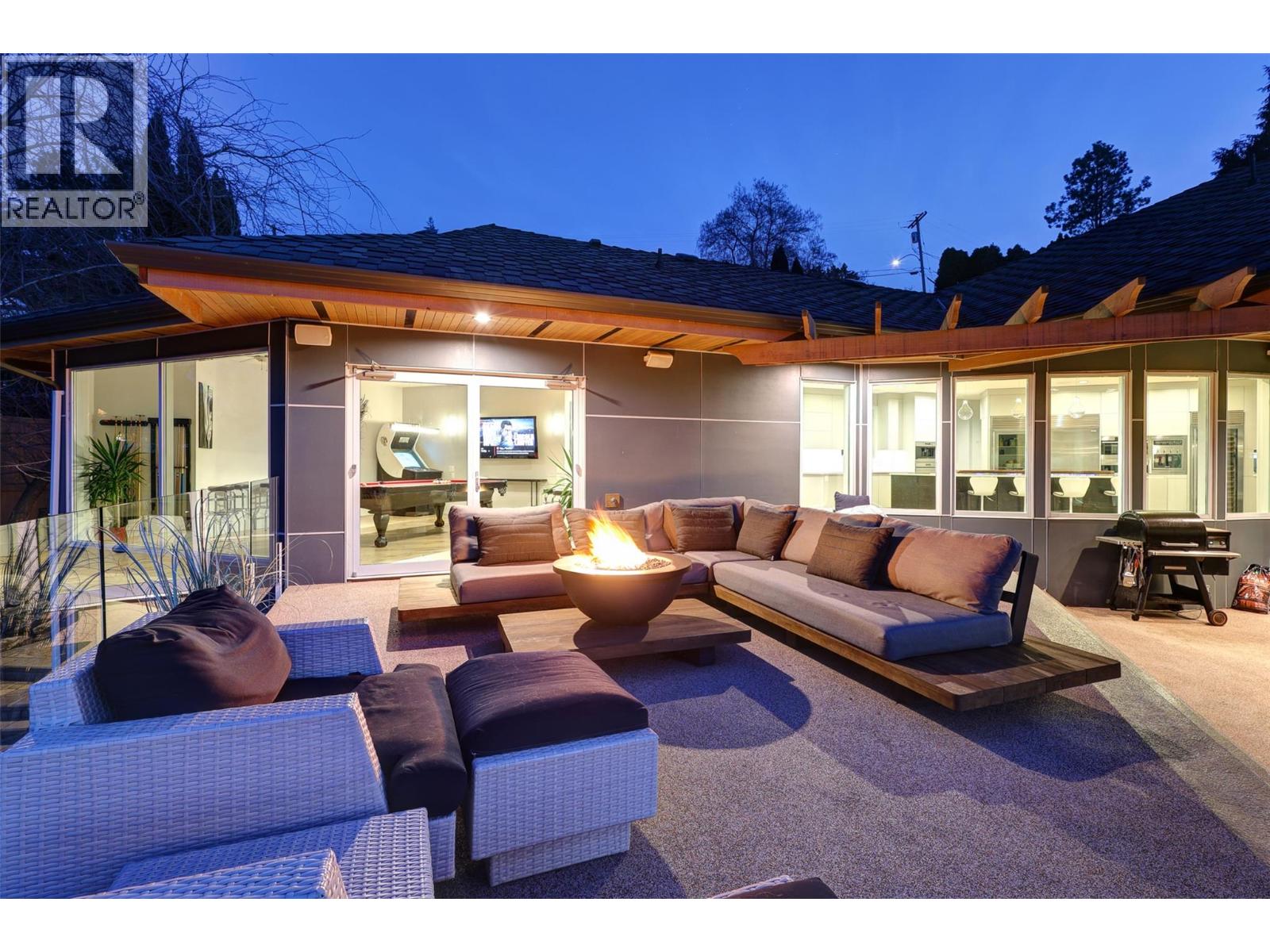 2100 Dewdney Road, Kelowna, British Columbia  V1V 2C3 - Photo 8 - 10374970