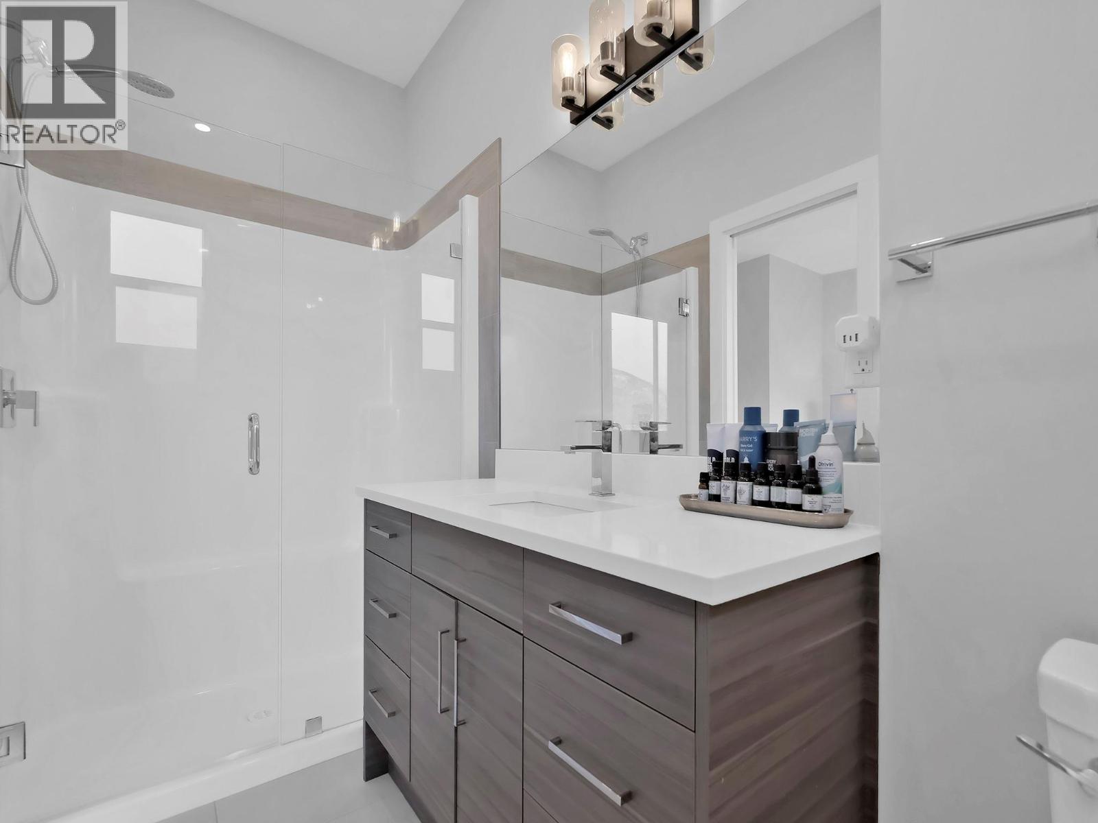 253 Norton Street Unit# 105, Penticton, British Columbia  V2A 4H8 - Photo 9 - 10371241