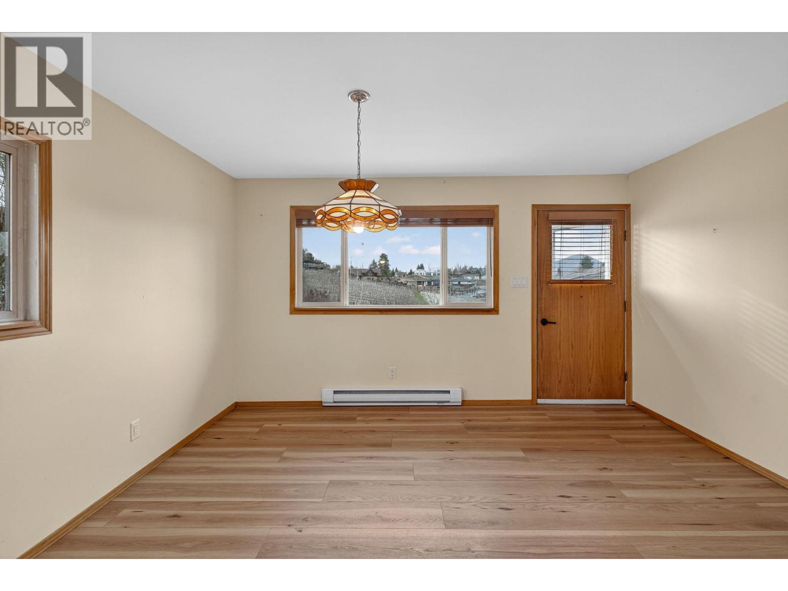 3305 Mcgibney Road, Naramata, British Columbia  V0H 1N0 - Photo 11 - 10377012