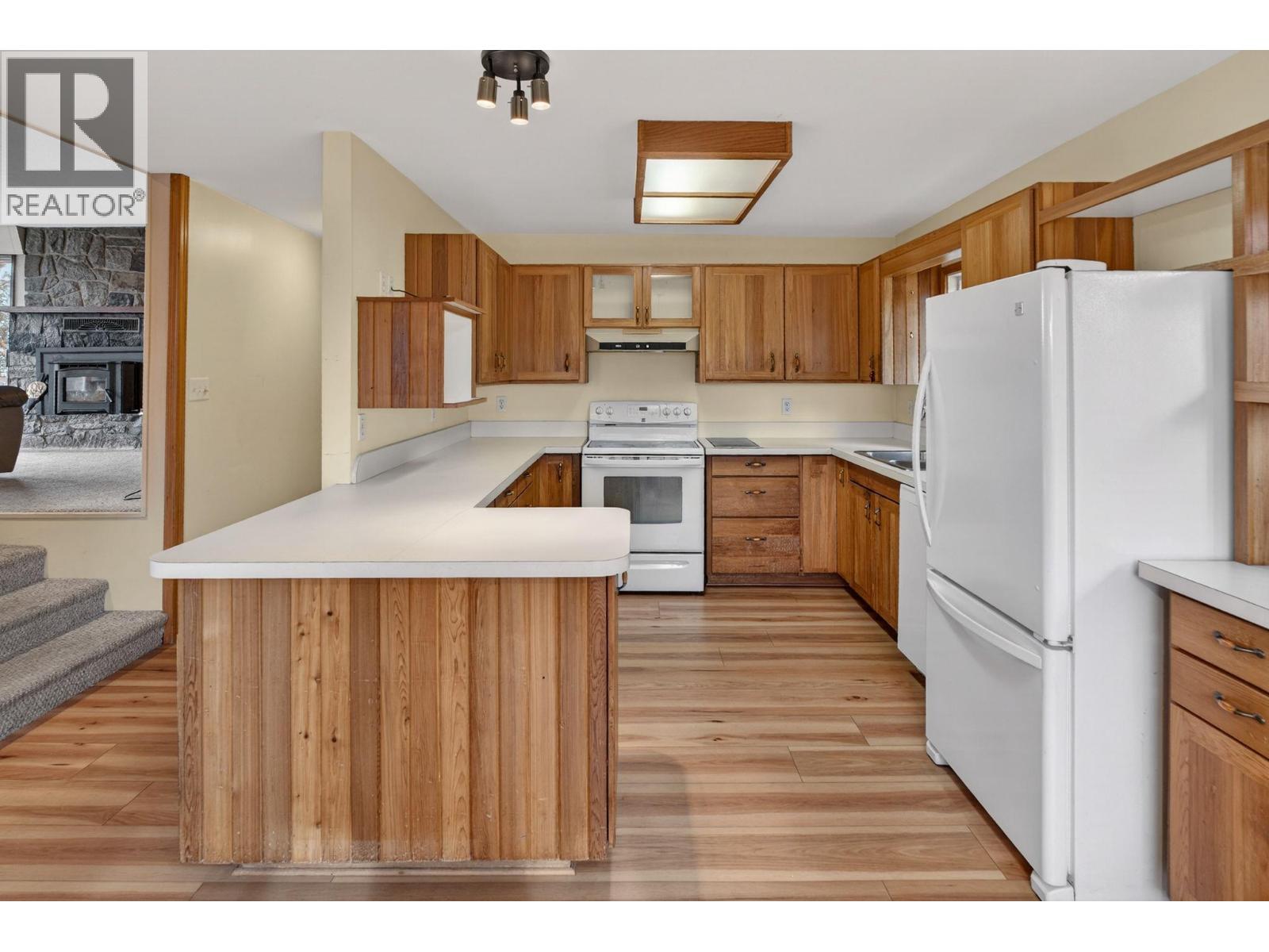 3305 Mcgibney Road, Naramata, British Columbia  V0H 1N0 - Photo 13 - 10377012