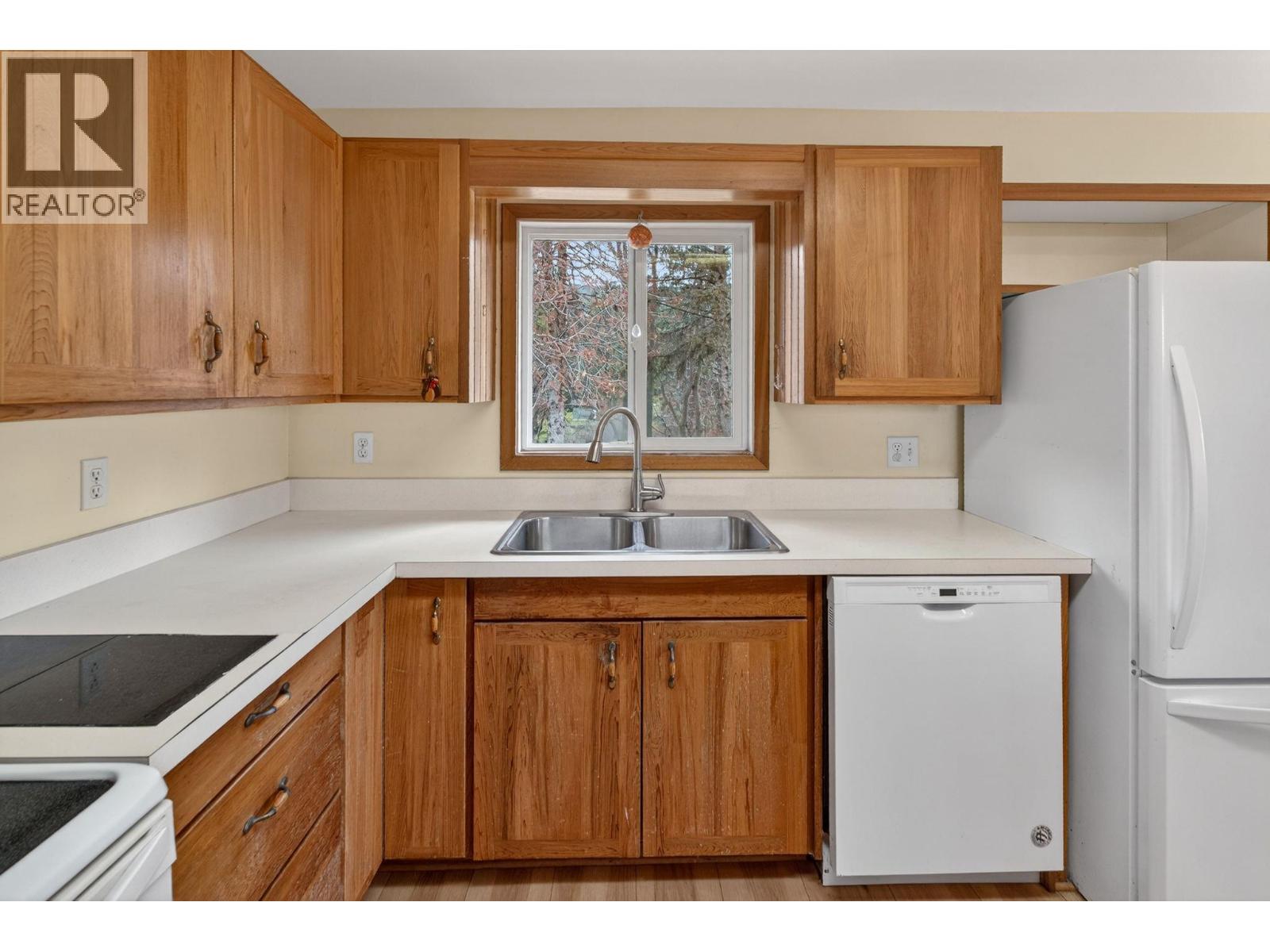 3305 Mcgibney Road, Naramata, British Columbia  V0H 1N0 - Photo 16 - 10377012