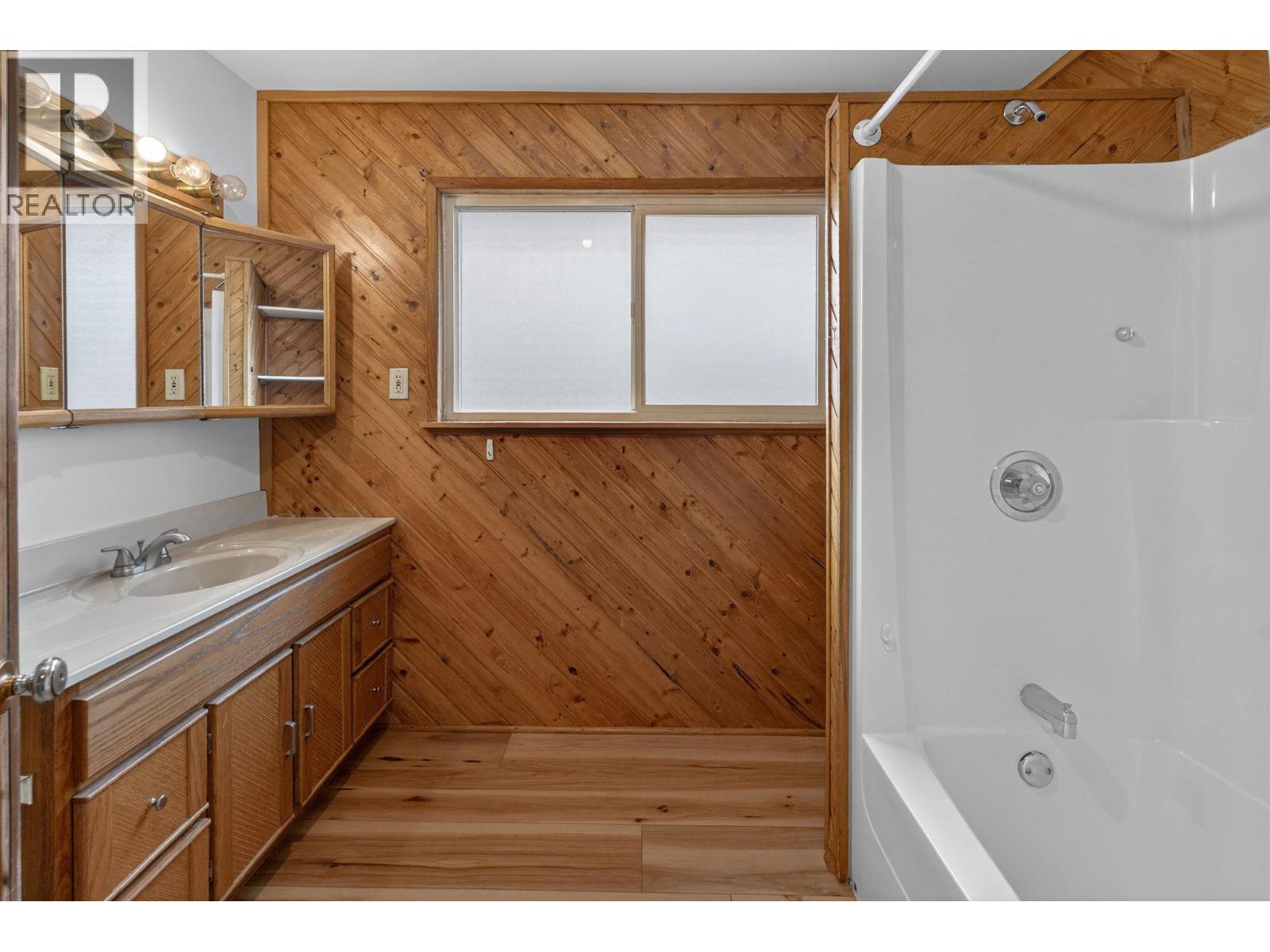 3305 Mcgibney Road, Naramata, British Columbia  V0H 1N0 - Photo 22 - 10377012