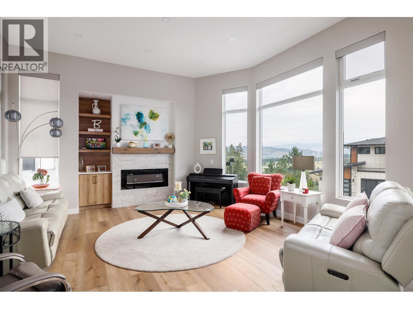 830 Westview Way Unit# 26, West Kelowna, British Columbia  V1Z 0A5 - Photo 2 - 10375667