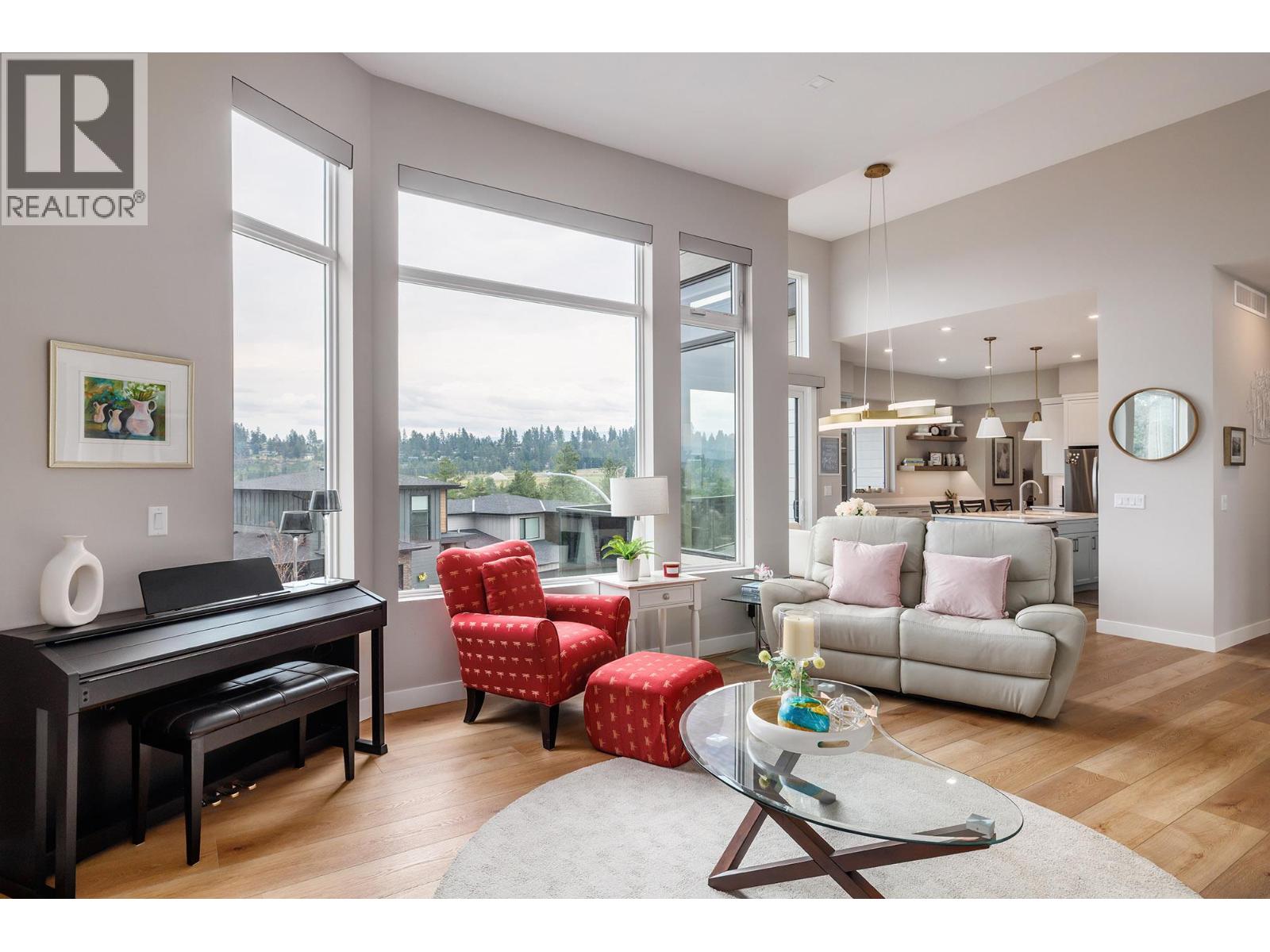 830 Westview Way Unit# 26, West Kelowna, British Columbia  V1Z 0A5 - Photo 3 - 10375667