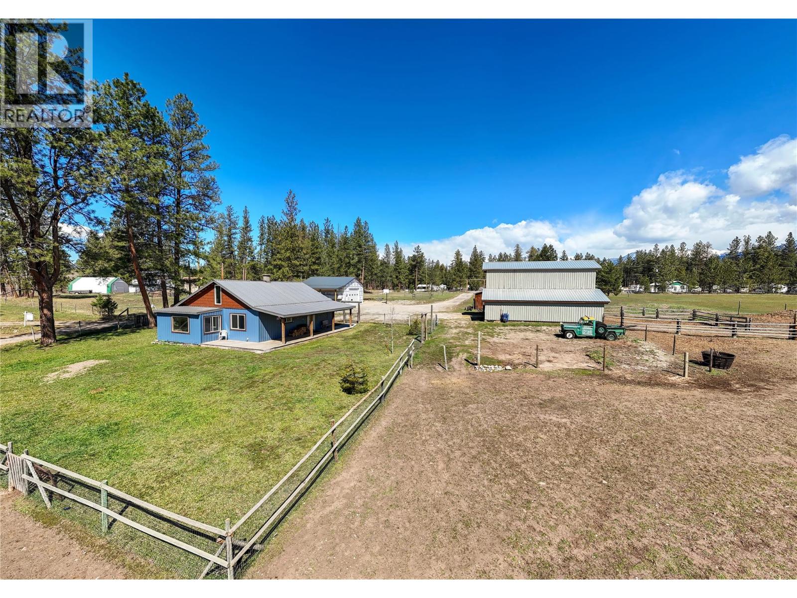 505 Chief David Road, Baynes Lake, British Columbia  V0B 1T4 - Photo 36 - 10377017