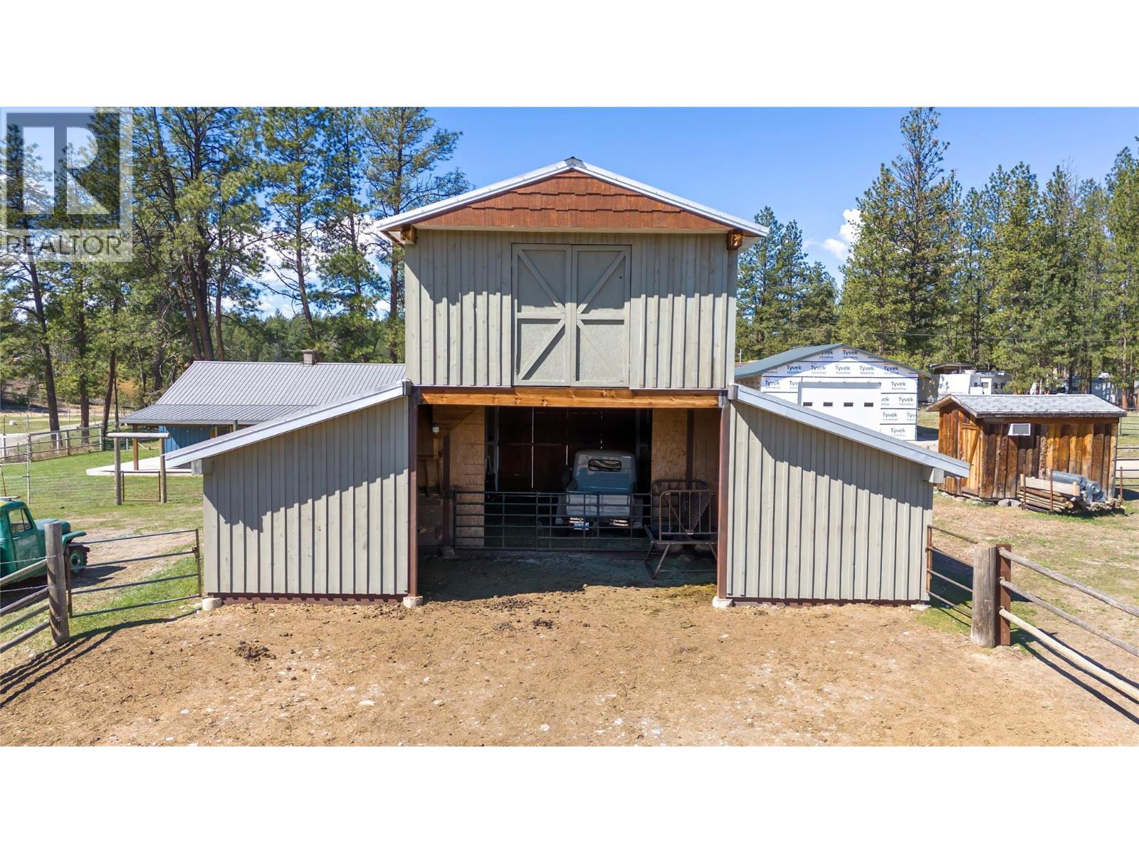 505 Chief David Road, Baynes Lake, British Columbia  V0B 1T4 - Photo 41 - 10377017