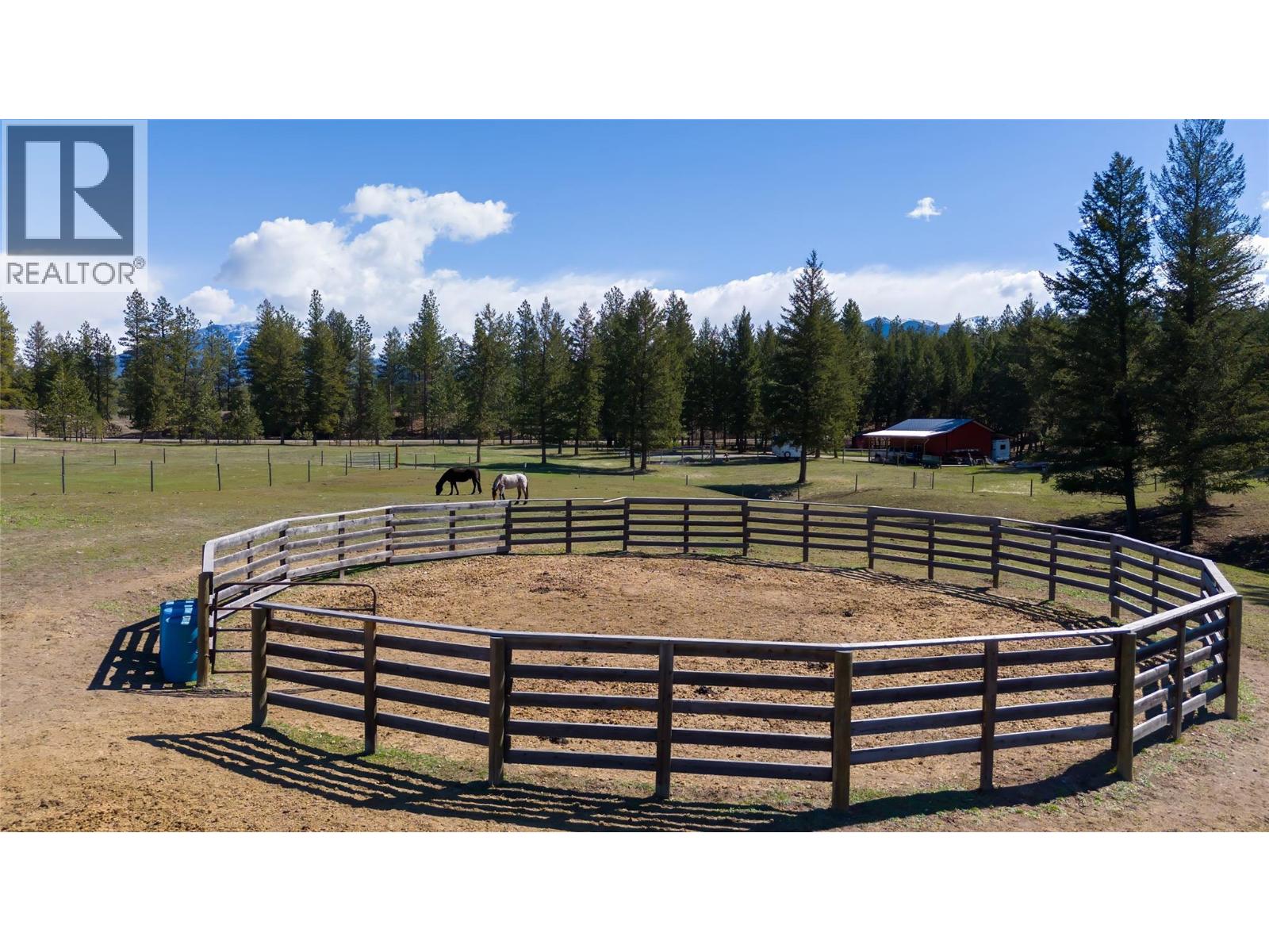 505 Chief David Road, Baynes Lake, British Columbia  V0B 1T4 - Photo 45 - 10377017