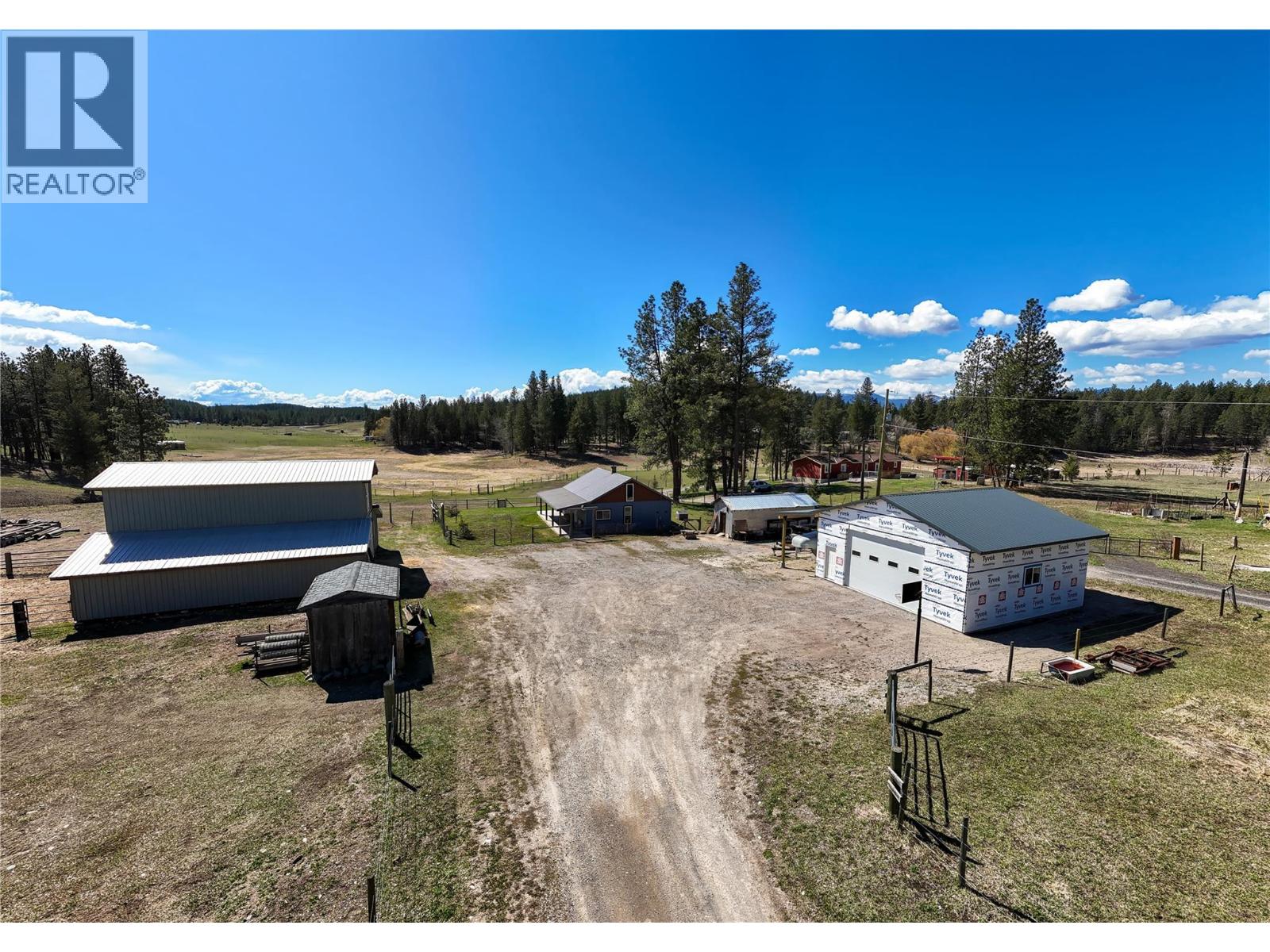 505 Chief David Road, Baynes Lake, British Columbia  V0B 1T4 - Photo 49 - 10377017