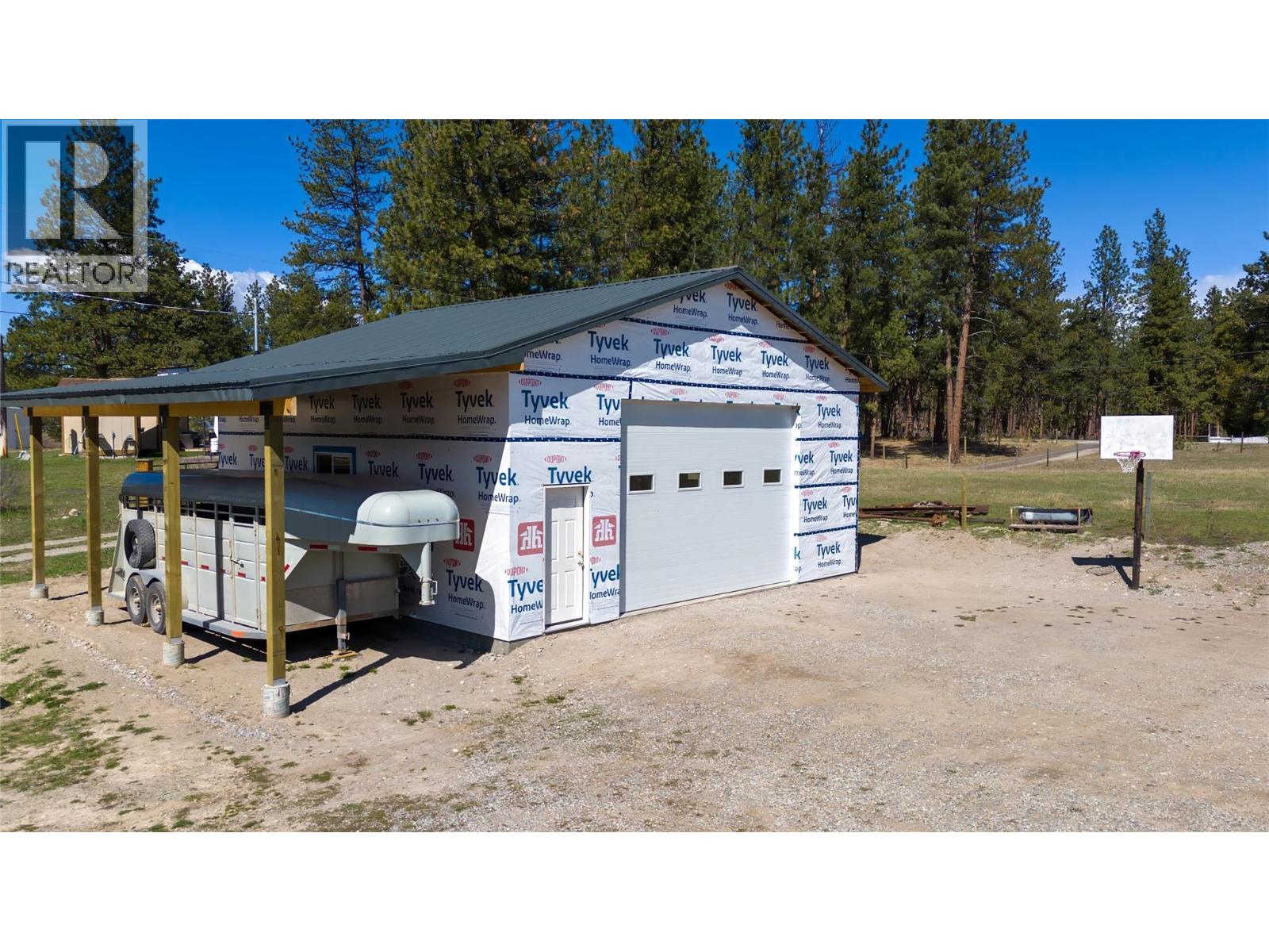 505 Chief David Road, Baynes Lake, British Columbia  V0B 1T4 - Photo 51 - 10377017