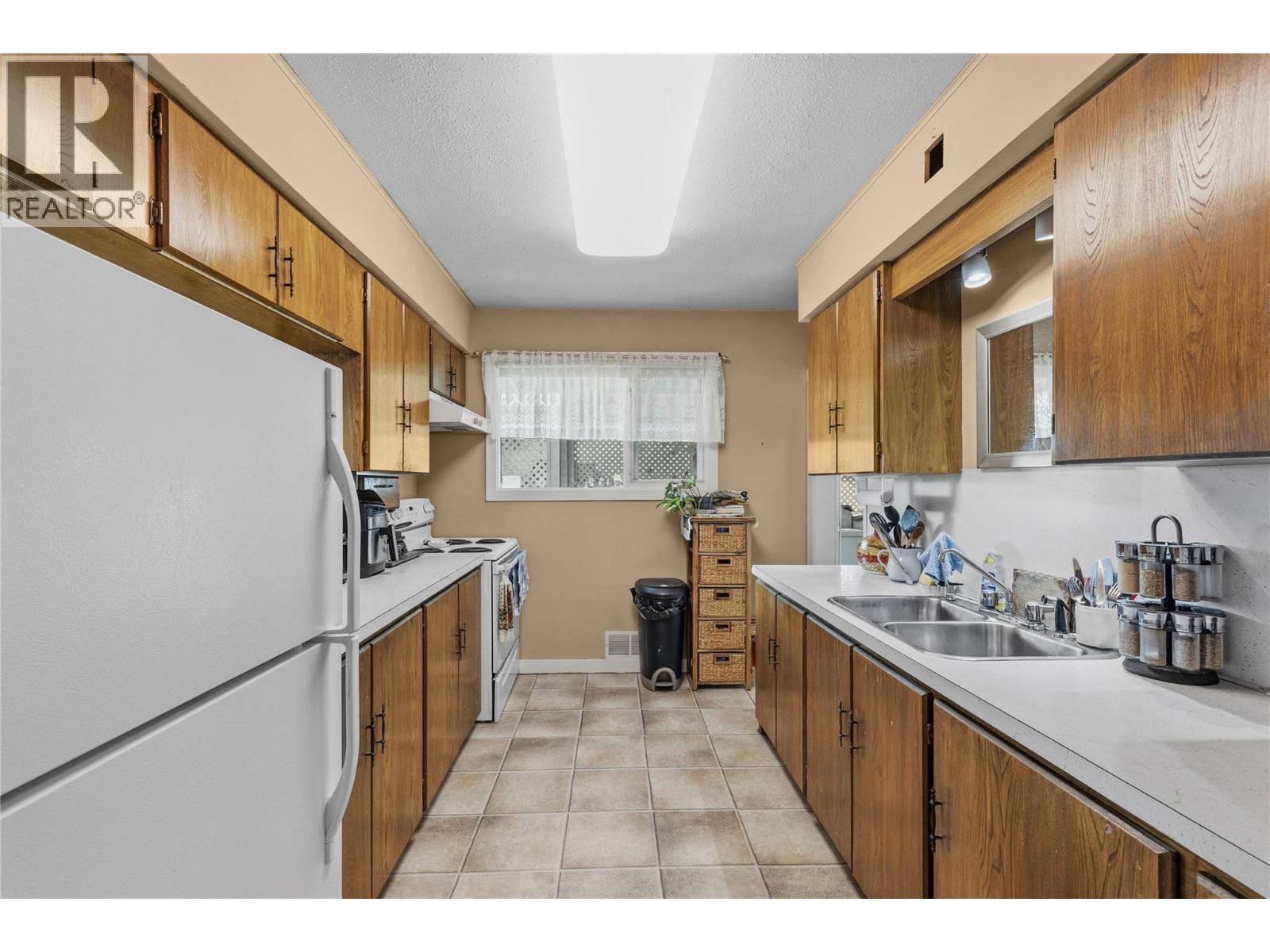 4402 20 Street, Vernon, British Columbia  V1T 4E3 - Photo 14 - 10376919