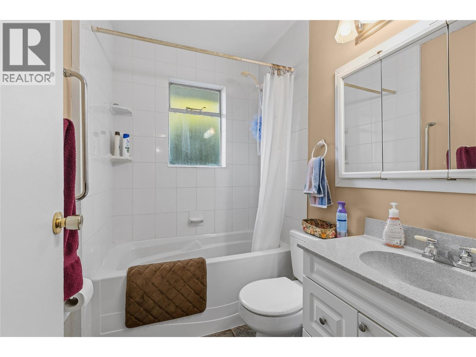 4402 20 Street, Vernon, British Columbia  V1T 4E3 - Photo 28 - 10376919