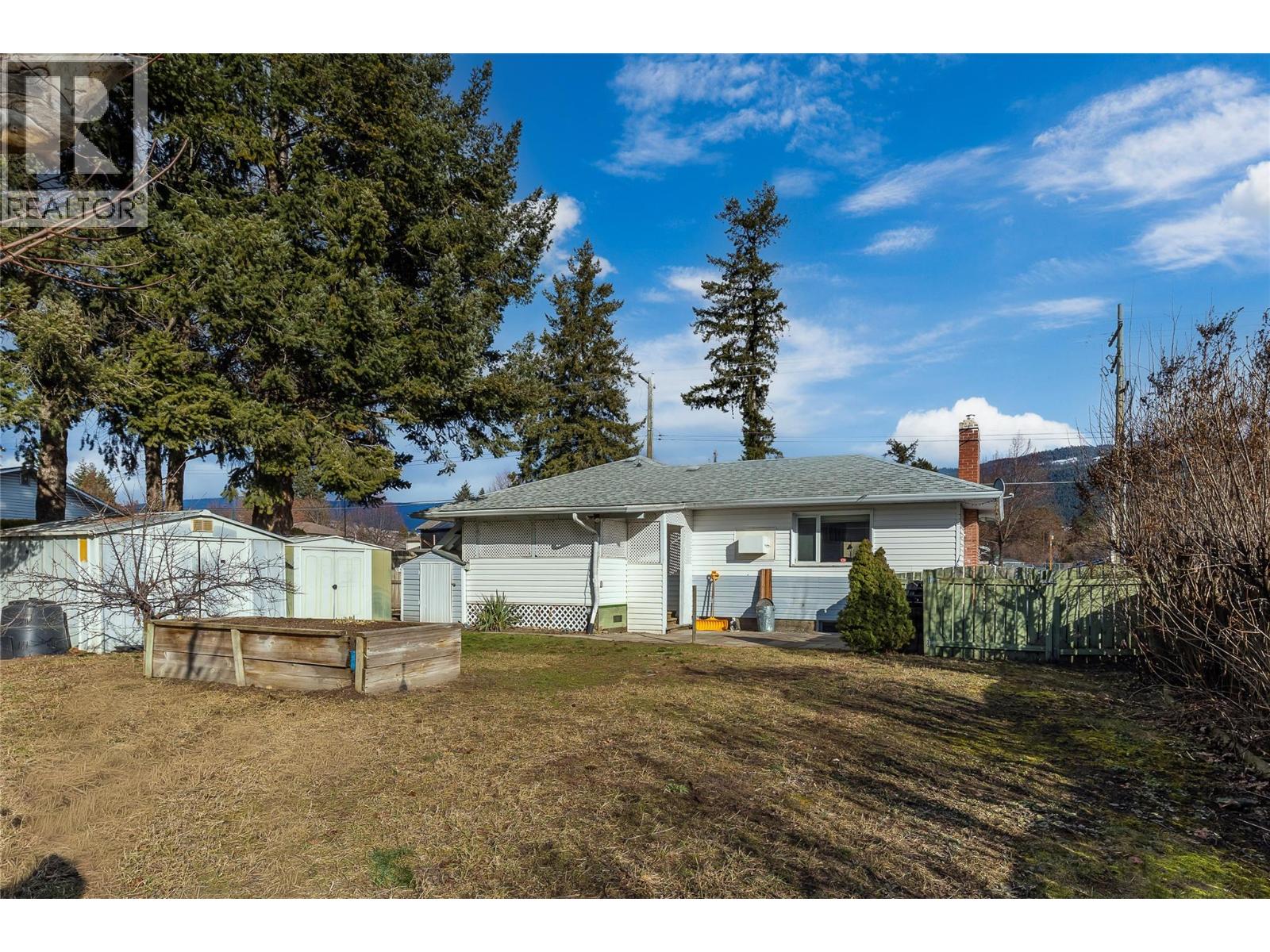 4402 20 Street, Vernon, British Columbia  V1T 4E3 - Photo 4 - 10376919