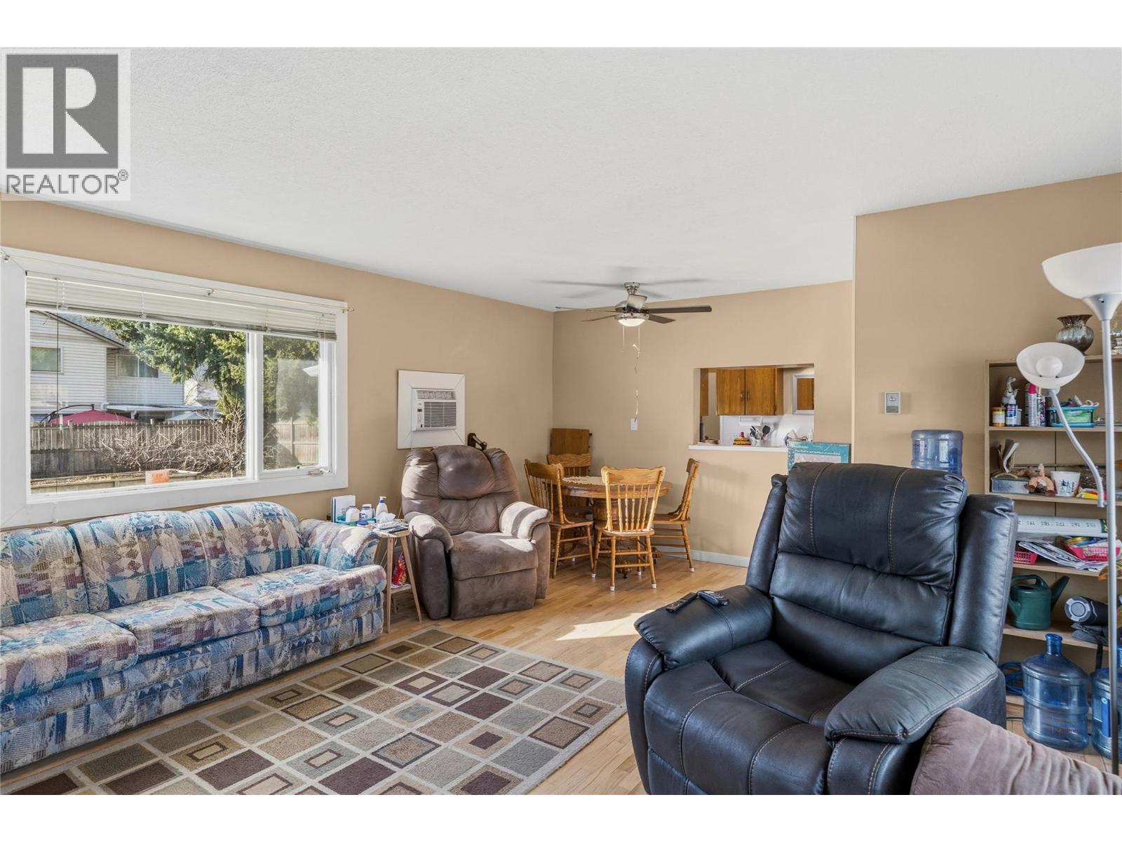 4402 20 Street, Vernon, British Columbia  V1T 4E3 - Photo 8 - 10376919