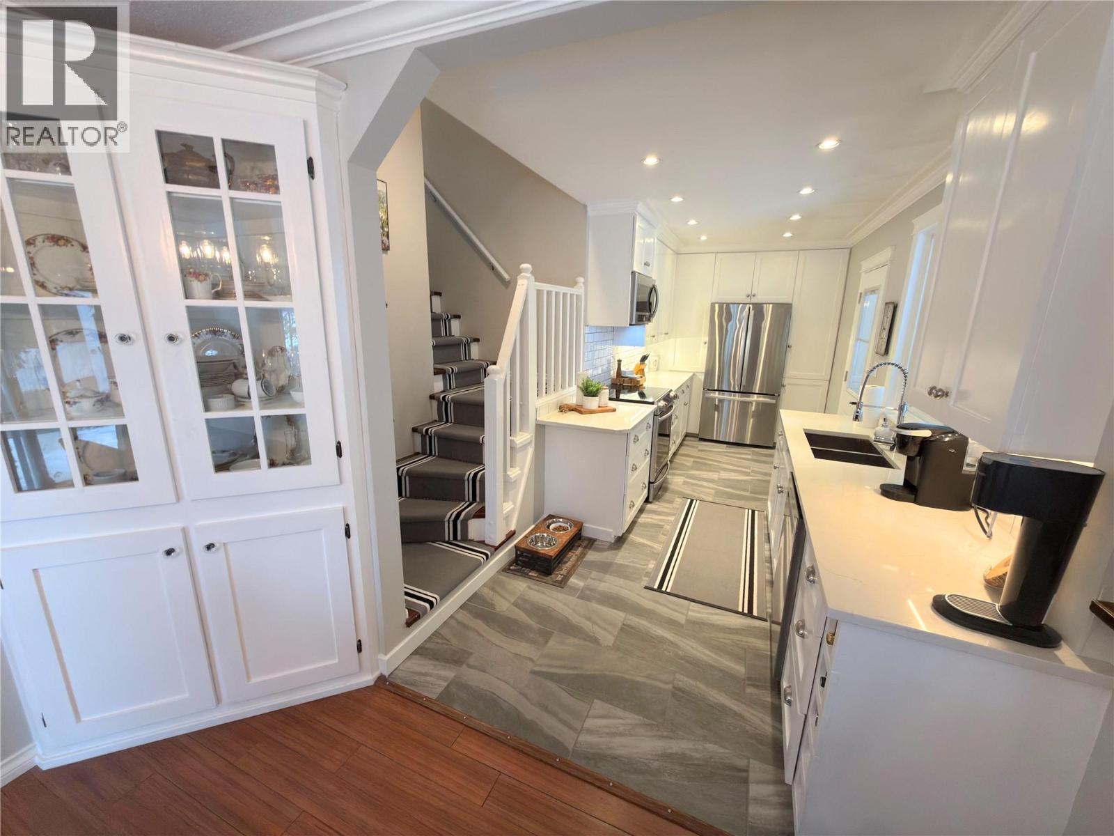 240 Warren Street, Princeton, British Columbia  V0X 1W0 - Photo 10 - 10376455