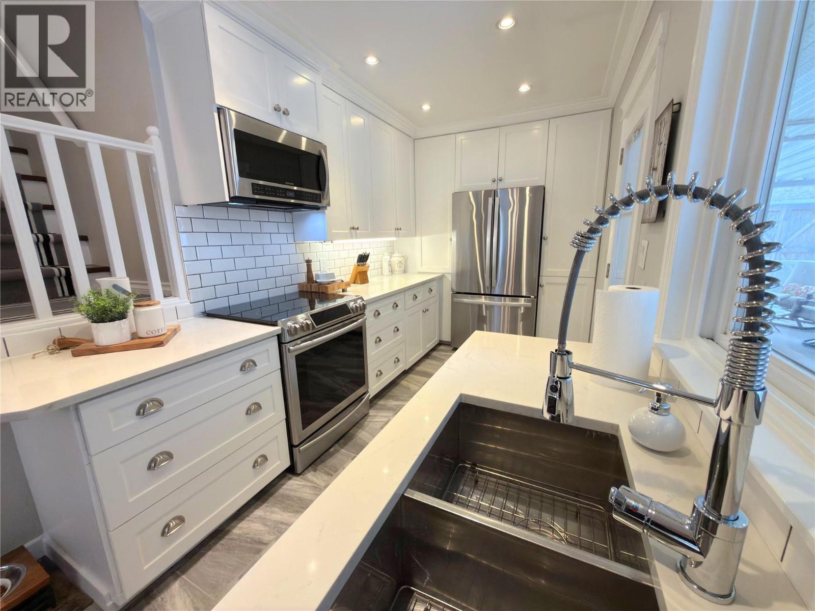 240 Warren Street, Princeton, British Columbia  V0X 1W0 - Photo 11 - 10376455