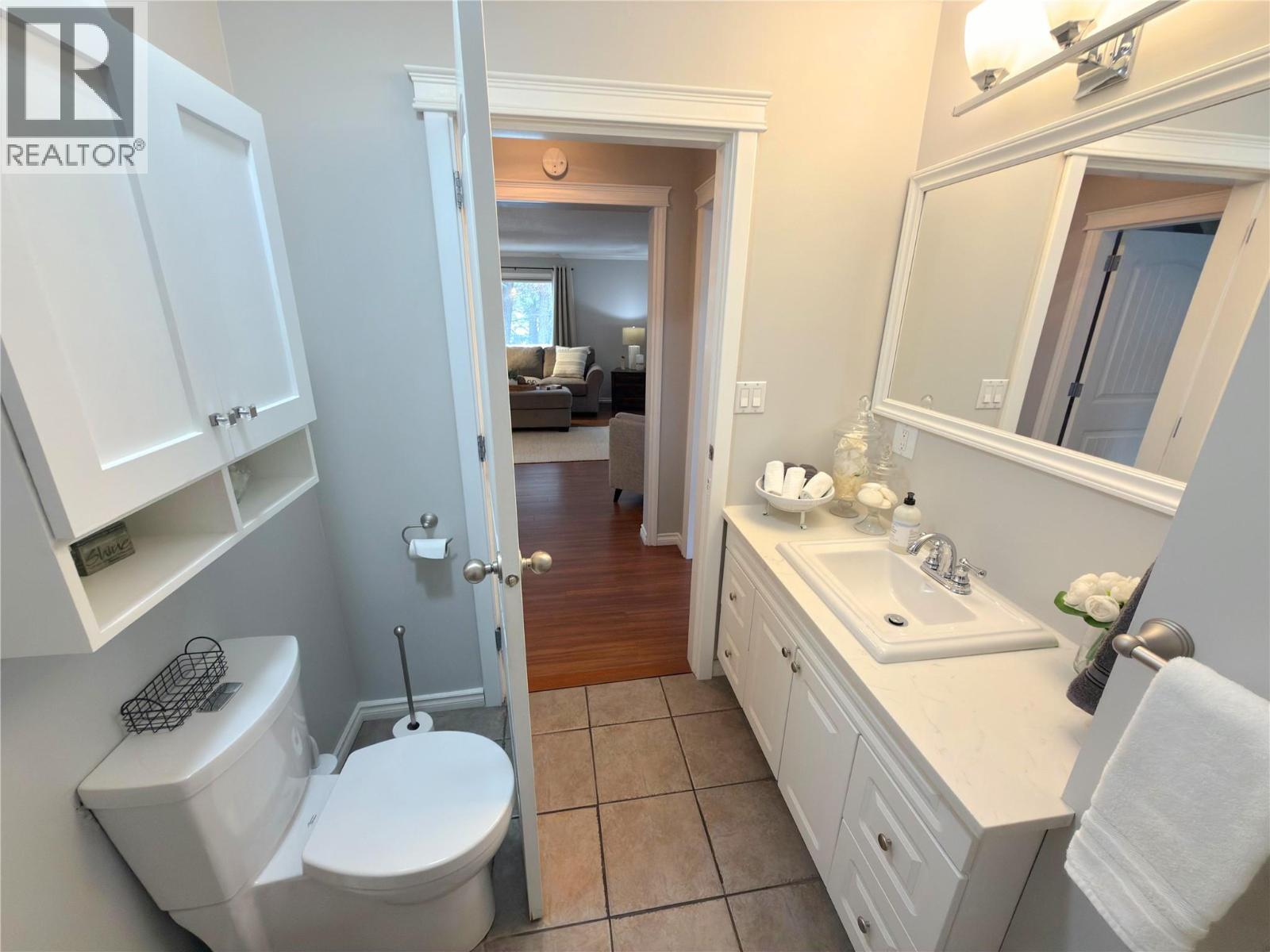 240 Warren Street, Princeton, British Columbia  V0X 1W0 - Photo 33 - 10376455