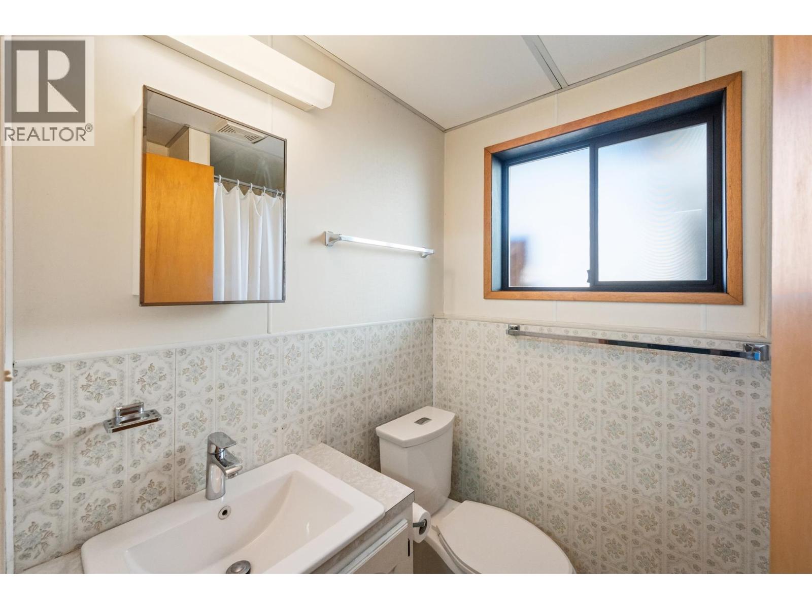 5808 Columbia Street, Oliver, British Columbia  V0H 1T0 - Photo 40 - 10376437