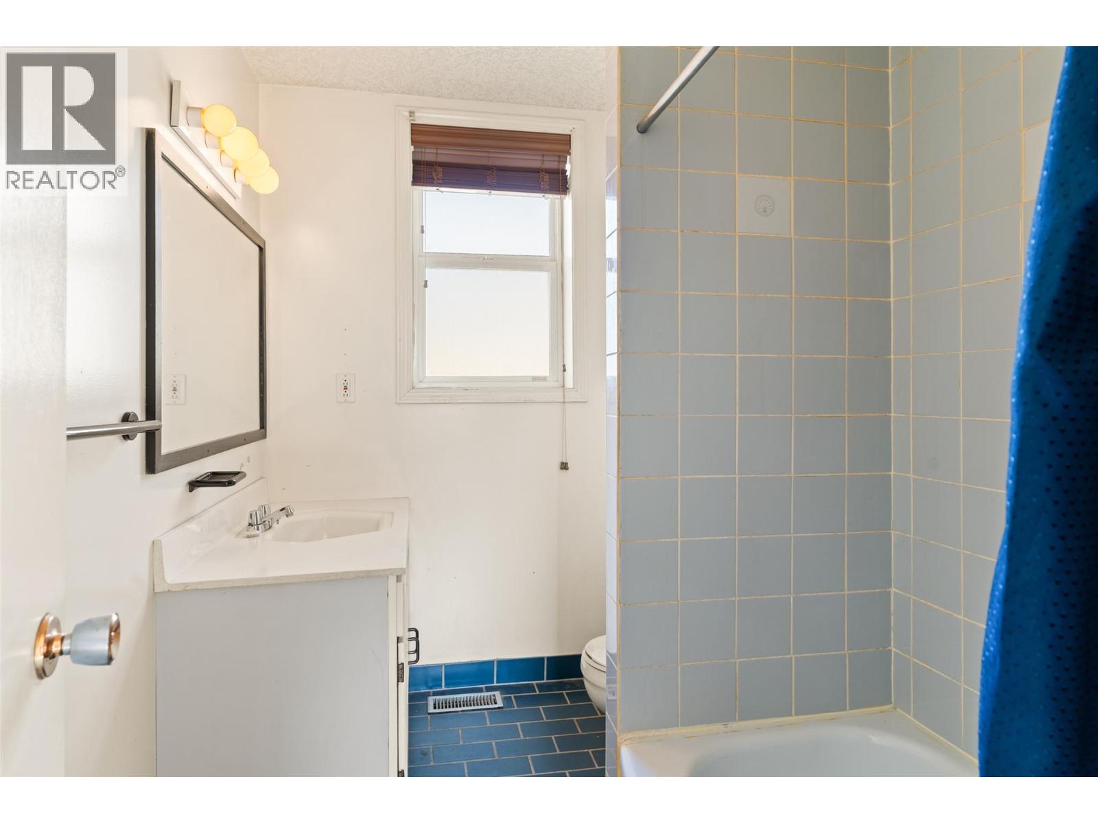 519 Fourth Street E, Revelstoke, British Columbia  V0E 2S0 - Photo 22 - 10376719