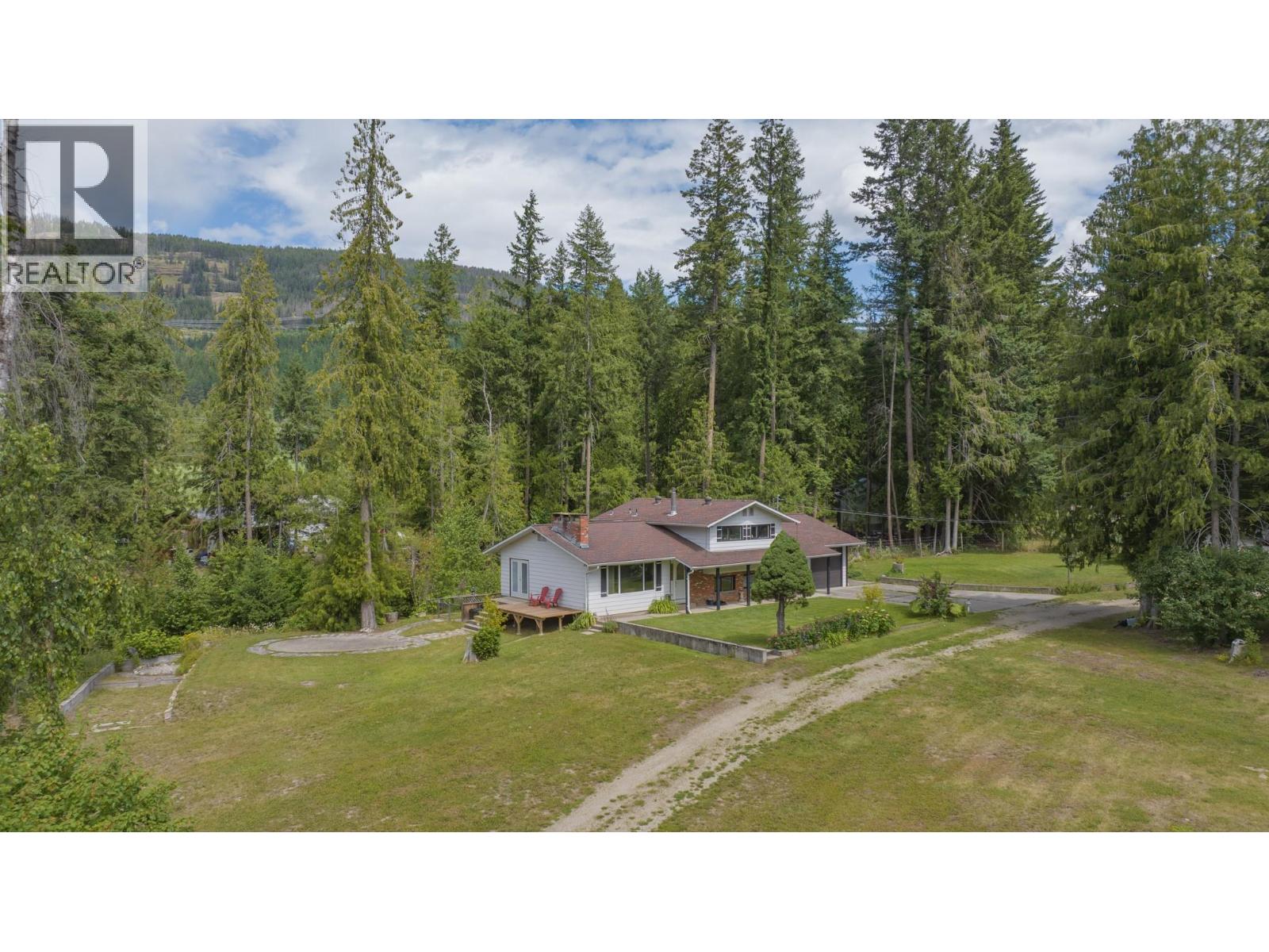 40 Rosoman Road, Enderby, British Columbia  V4Y 4K4 - Photo 10 - 10377139