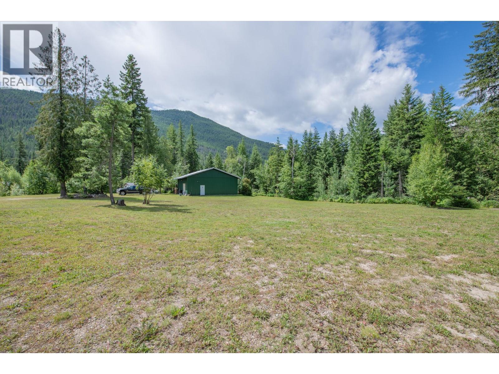 40 Rosoman Road, Enderby, British Columbia  V4Y 4K4 - Photo 15 - 10377139