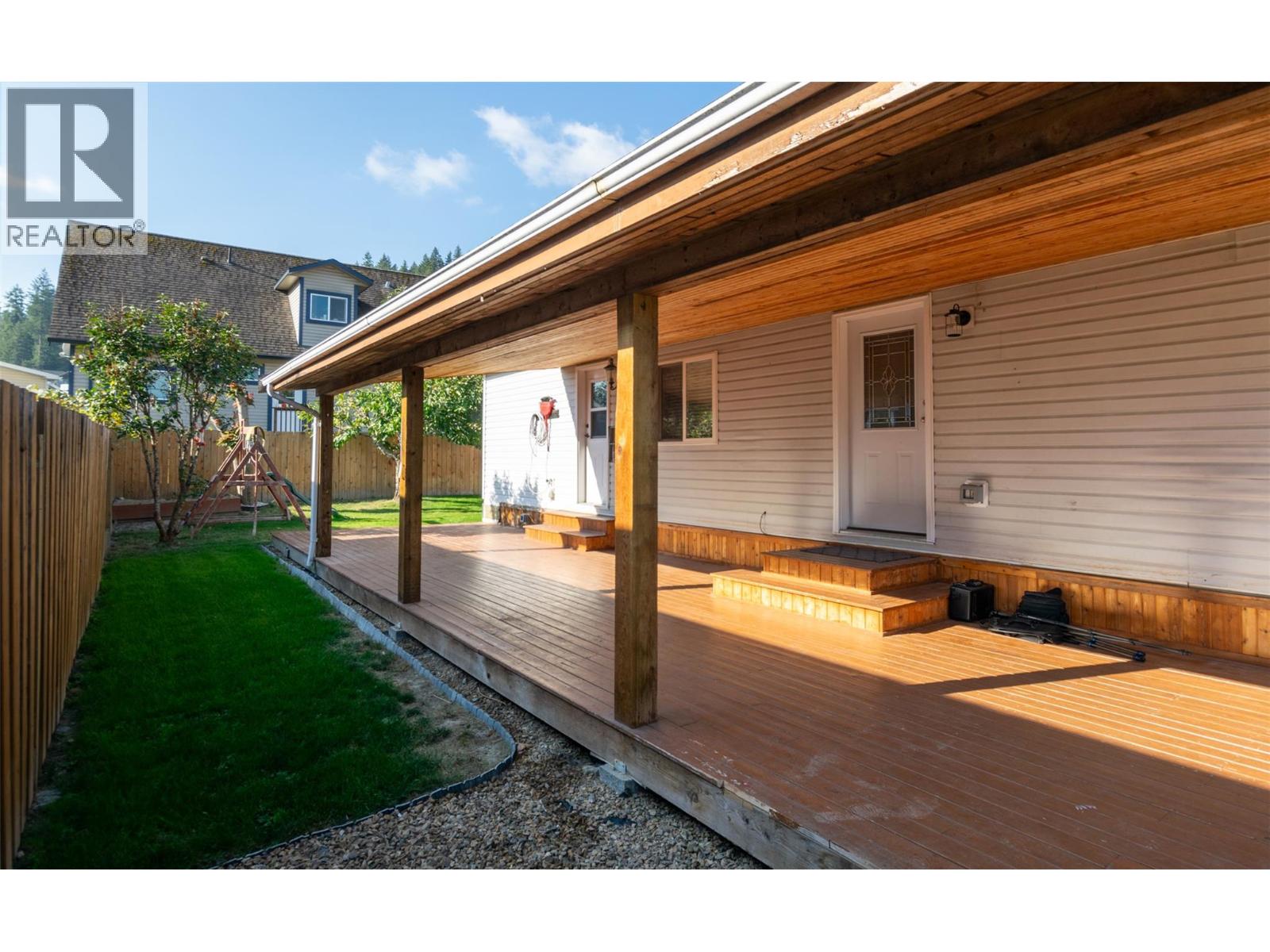 4640 73 Avenue Ne, Salmon Arm, British Columbia  V0E 1K0 - Photo 16 - 10376895