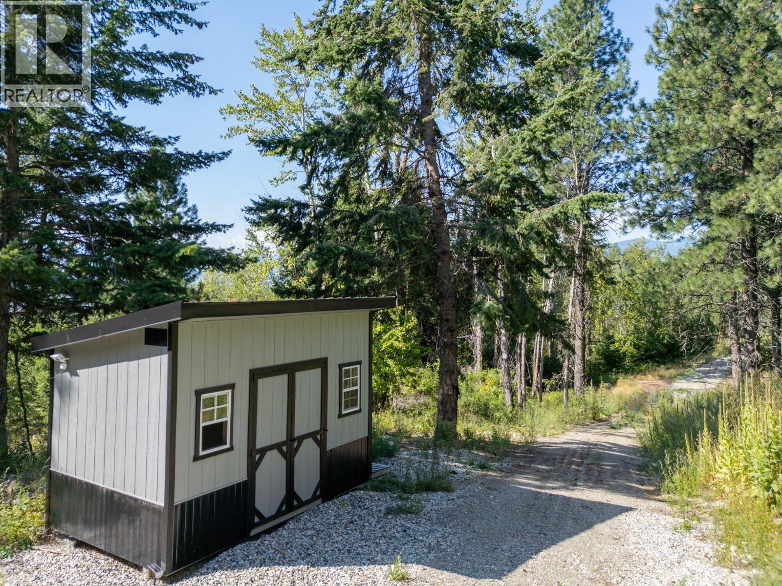 902 35  N Avenue, Erickson, British Columbia  V0B 1K0 - Photo 4 - 10377088