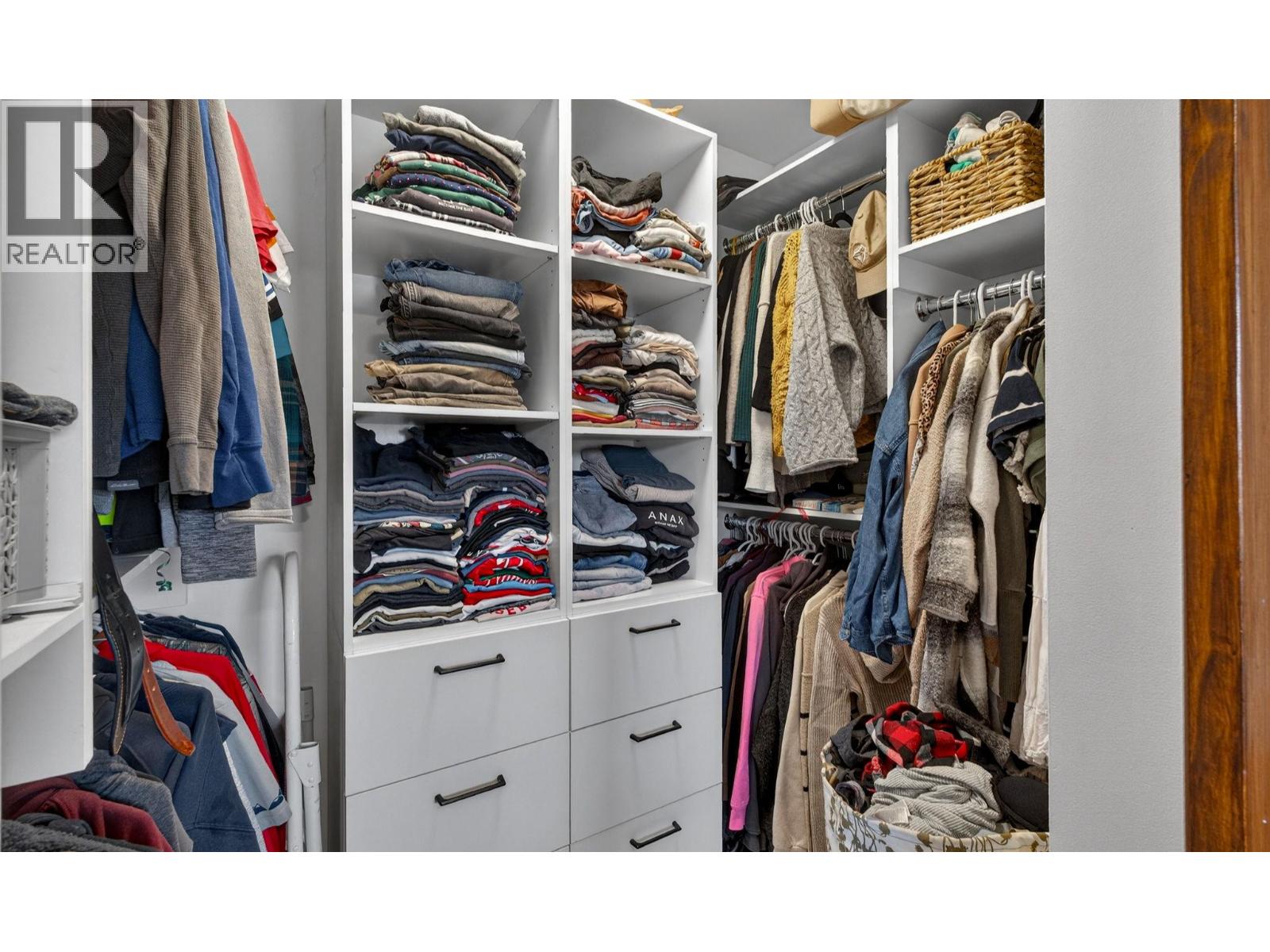 9710 Okanagan Centre Road E, Lake Country, British Columbia  V4V 1T6 - Photo 19 - 10376759