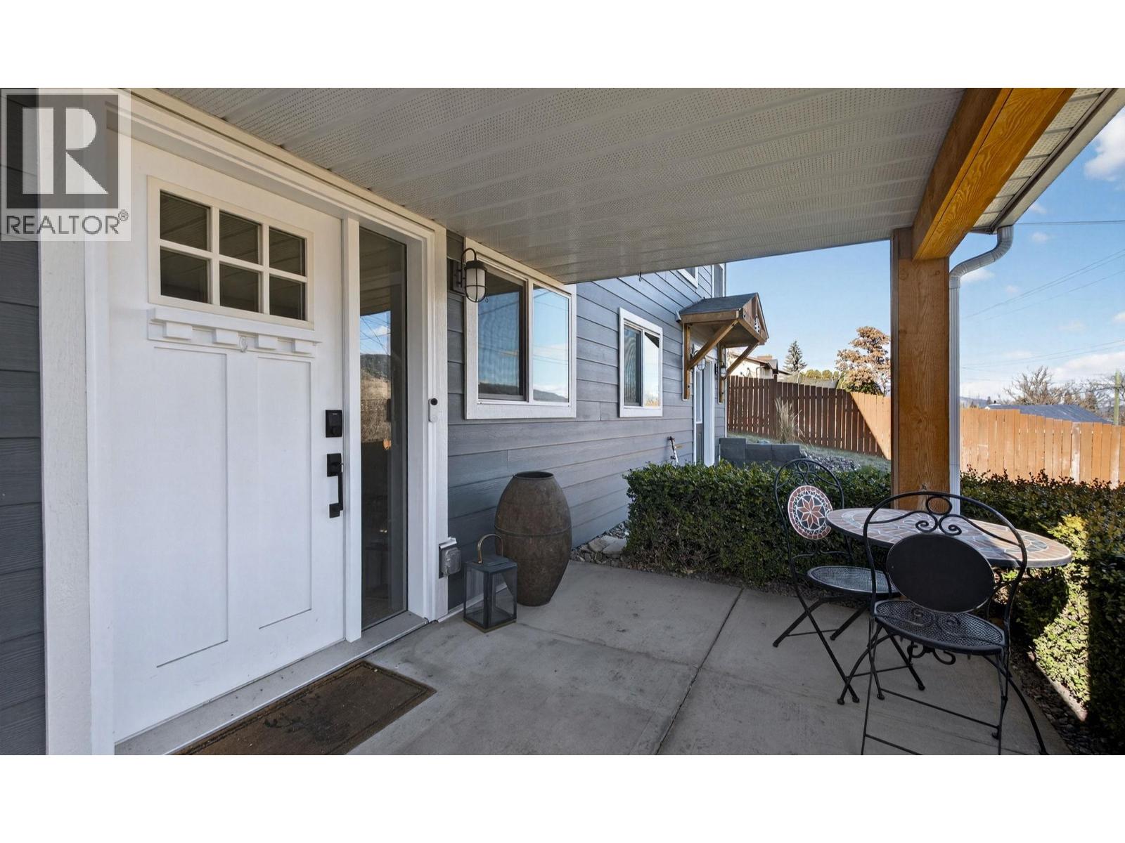 9710 Okanagan Centre Road E, Lake Country, British Columbia  V4V 1T6 - Photo 2 - 10376759