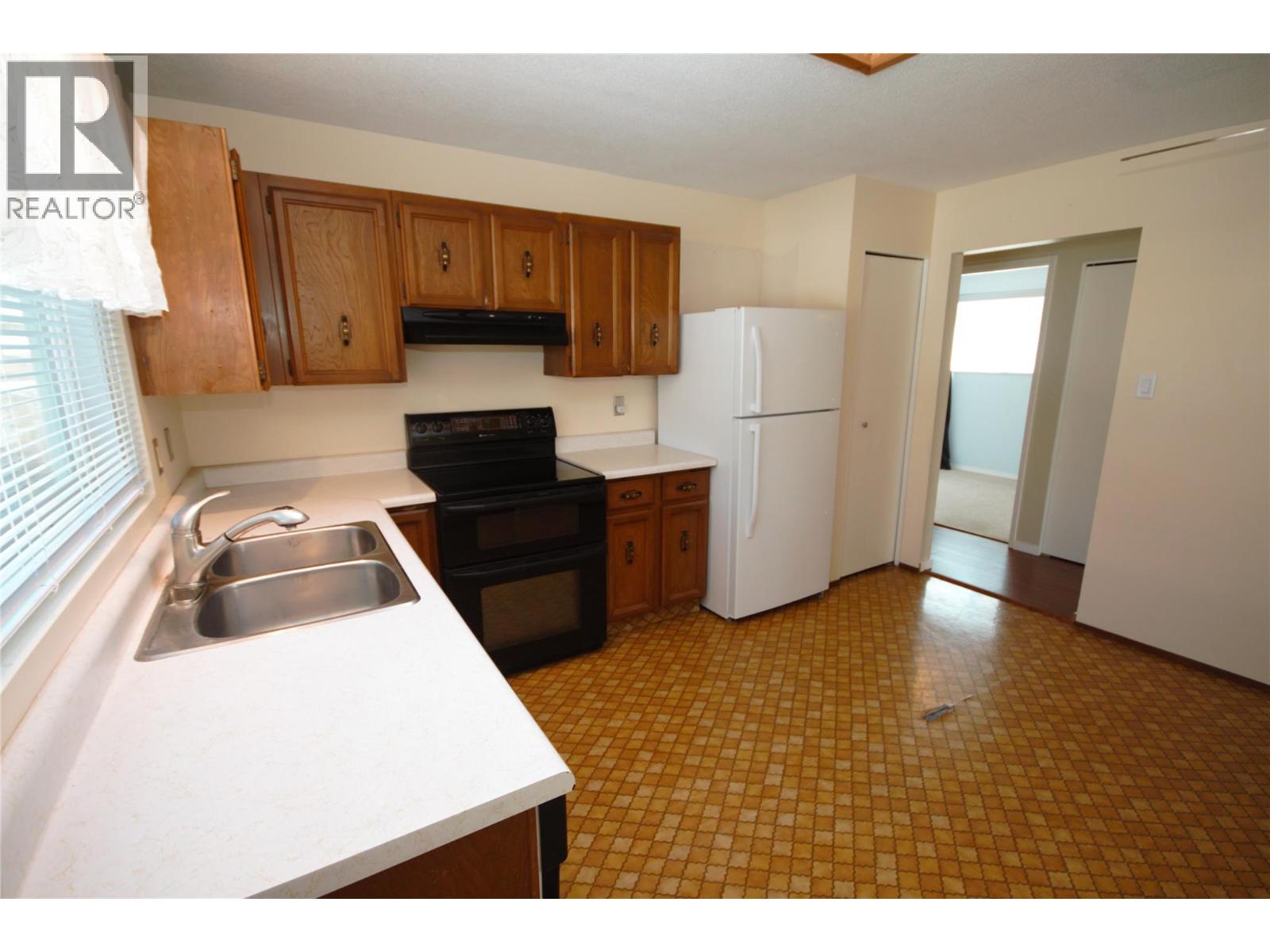 145 Blairmore Crescent, Penticton, British Columbia  V2A 7E2 - Photo 15 - 10376887