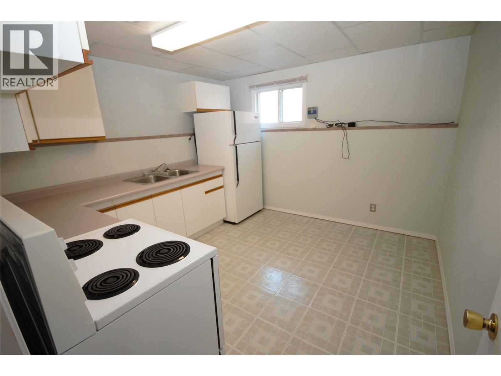 145 Blairmore Crescent, Penticton, British Columbia  V2A 7E2 - Photo 34 - 10376887