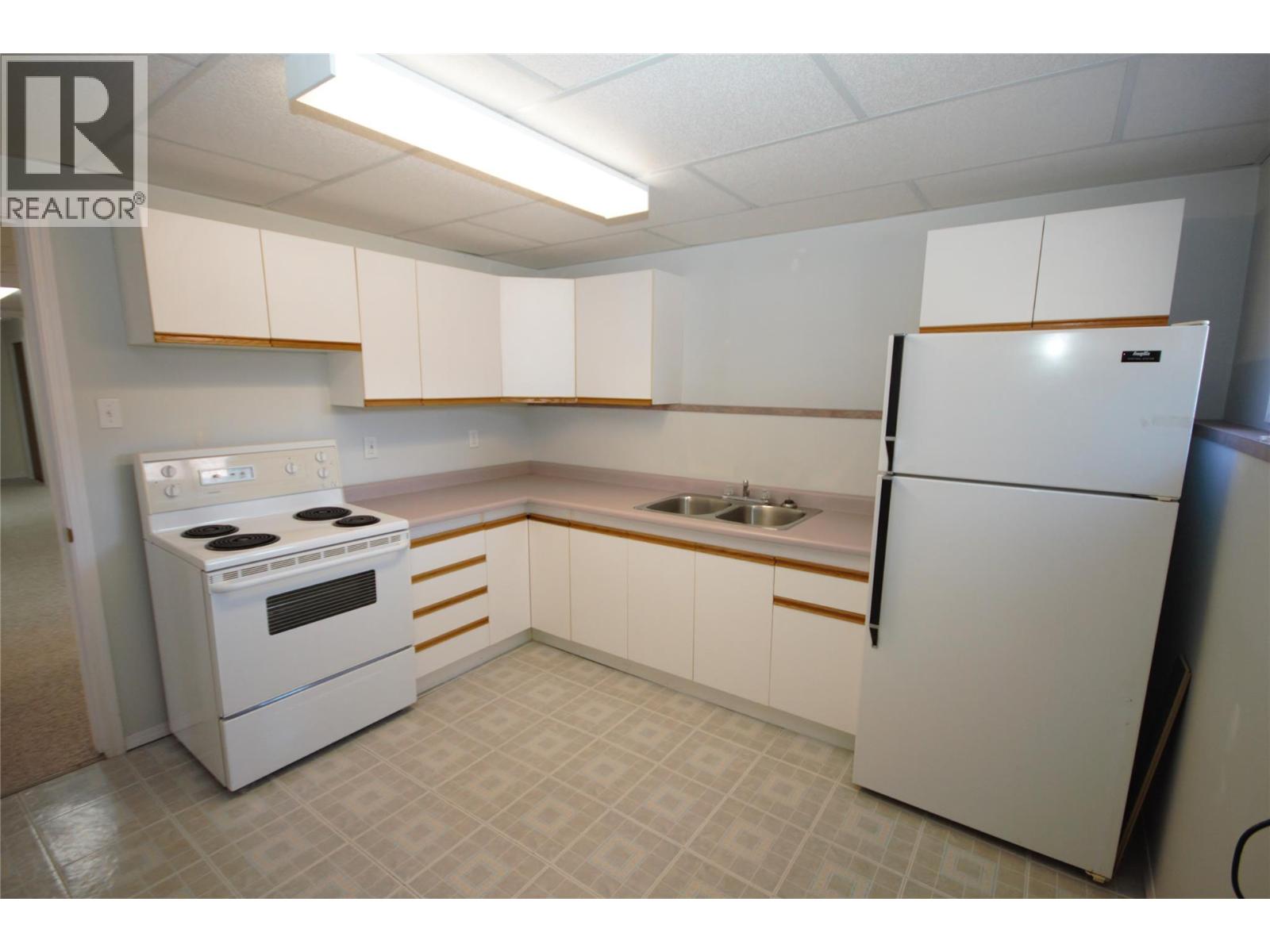 145 Blairmore Crescent, Penticton, British Columbia  V2A 7E2 - Photo 35 - 10376887