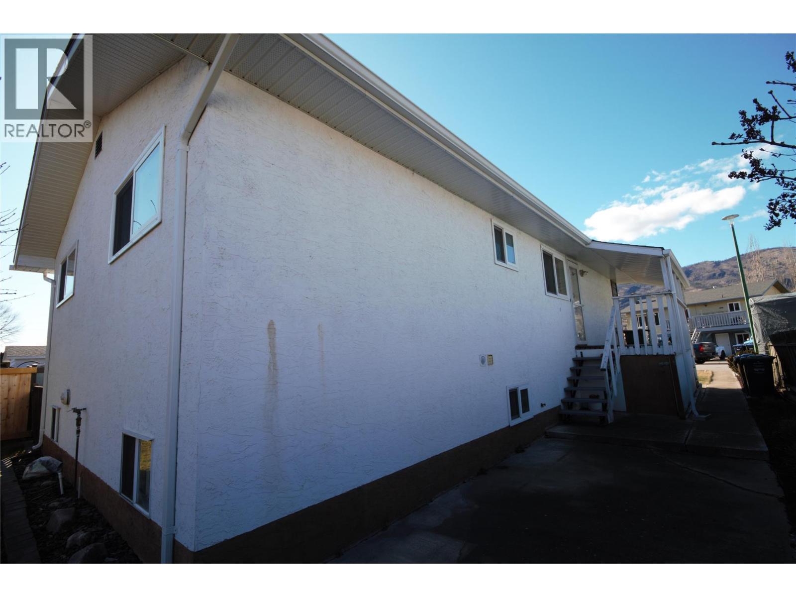 145 Blairmore Crescent, Penticton, British Columbia  V2A 7E2 - Photo 7 - 10376887