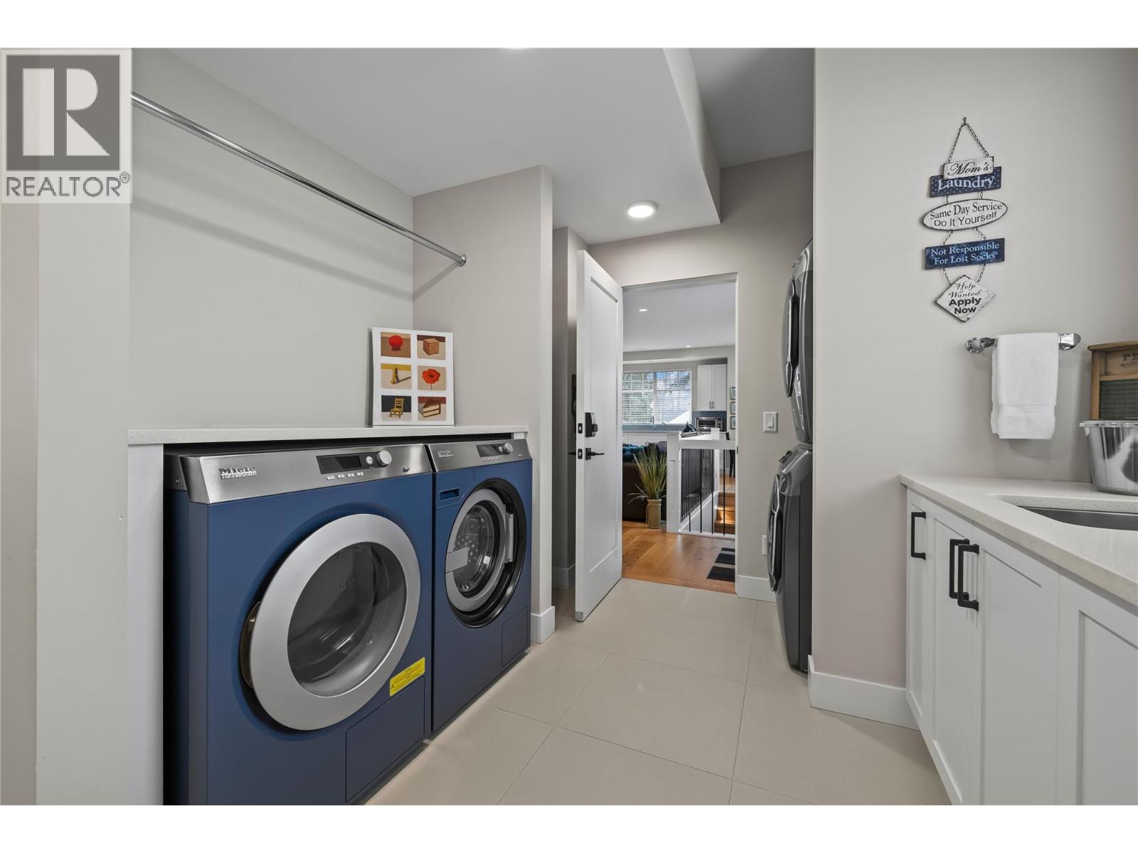 2050 Long Street, Kelowna, British Columbia  V1Y 1L4 - Photo 38 - 10375839