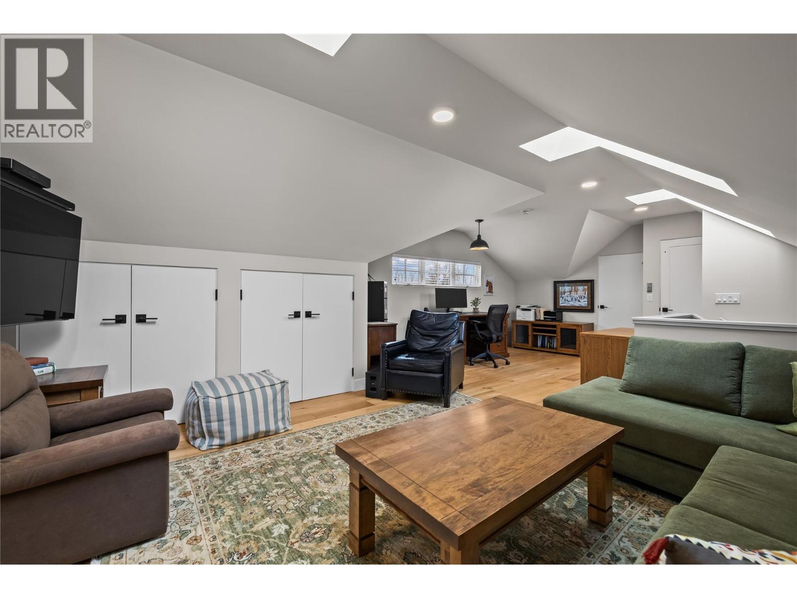 2050 Long Street, Kelowna, British Columbia  V1Y 1L4 - Photo 49 - 10375839