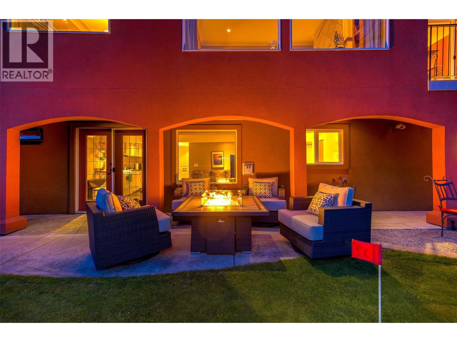 683 Westside Road S, West Kelowna, British Columbia  V1Z 3S2 - Photo 5 - 10377087