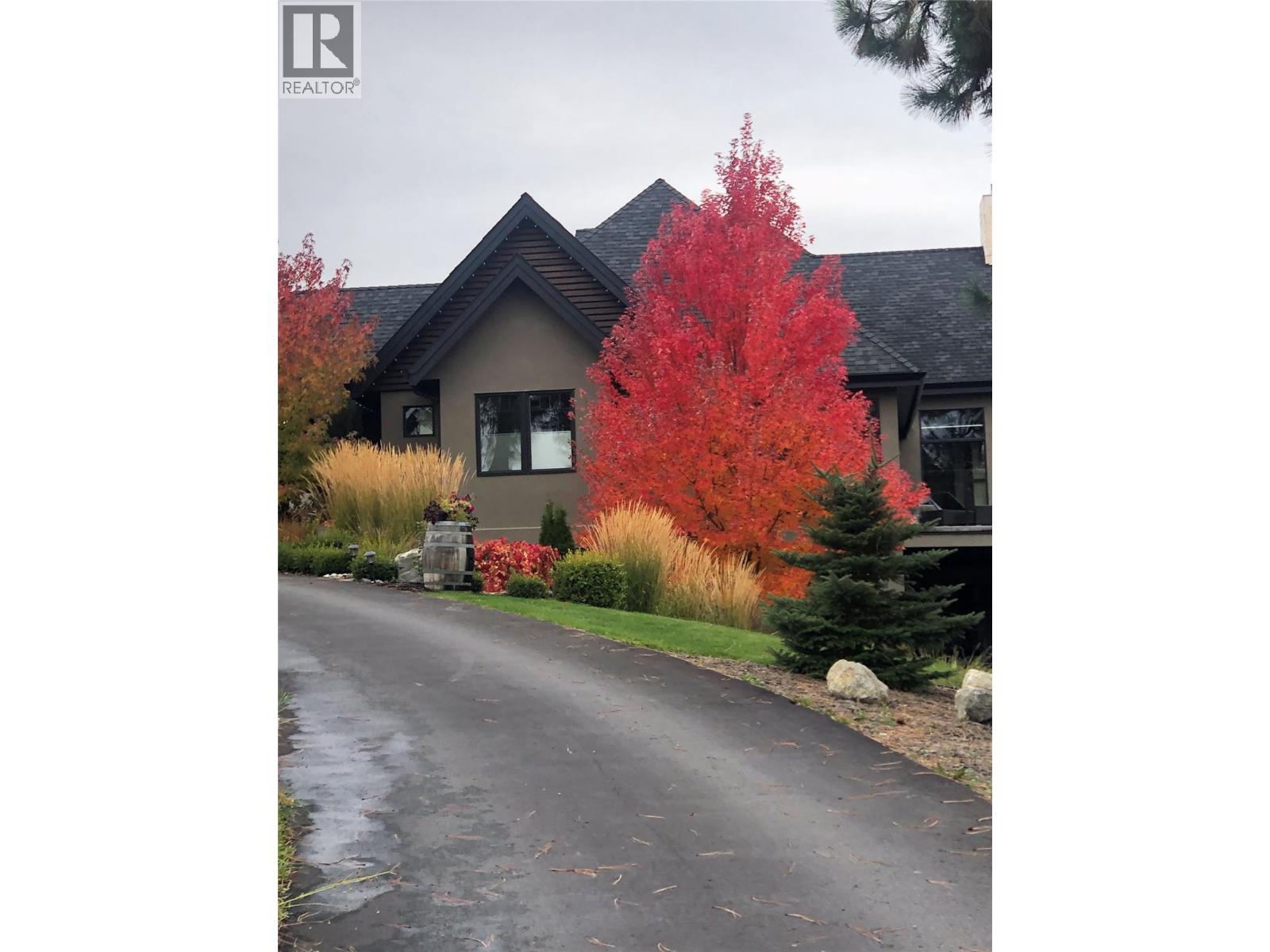 3990 Fairwinds Court, Kelowna, British Columbia  V1W 4G1 - Photo 40 - 10376012