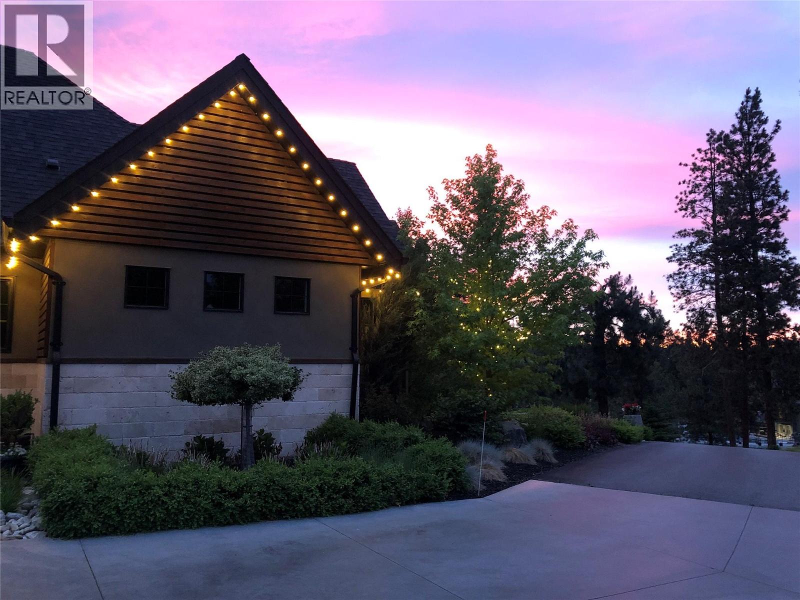 3990 Fairwinds Court, Kelowna, British Columbia  V1W 4G1 - Photo 42 - 10376012