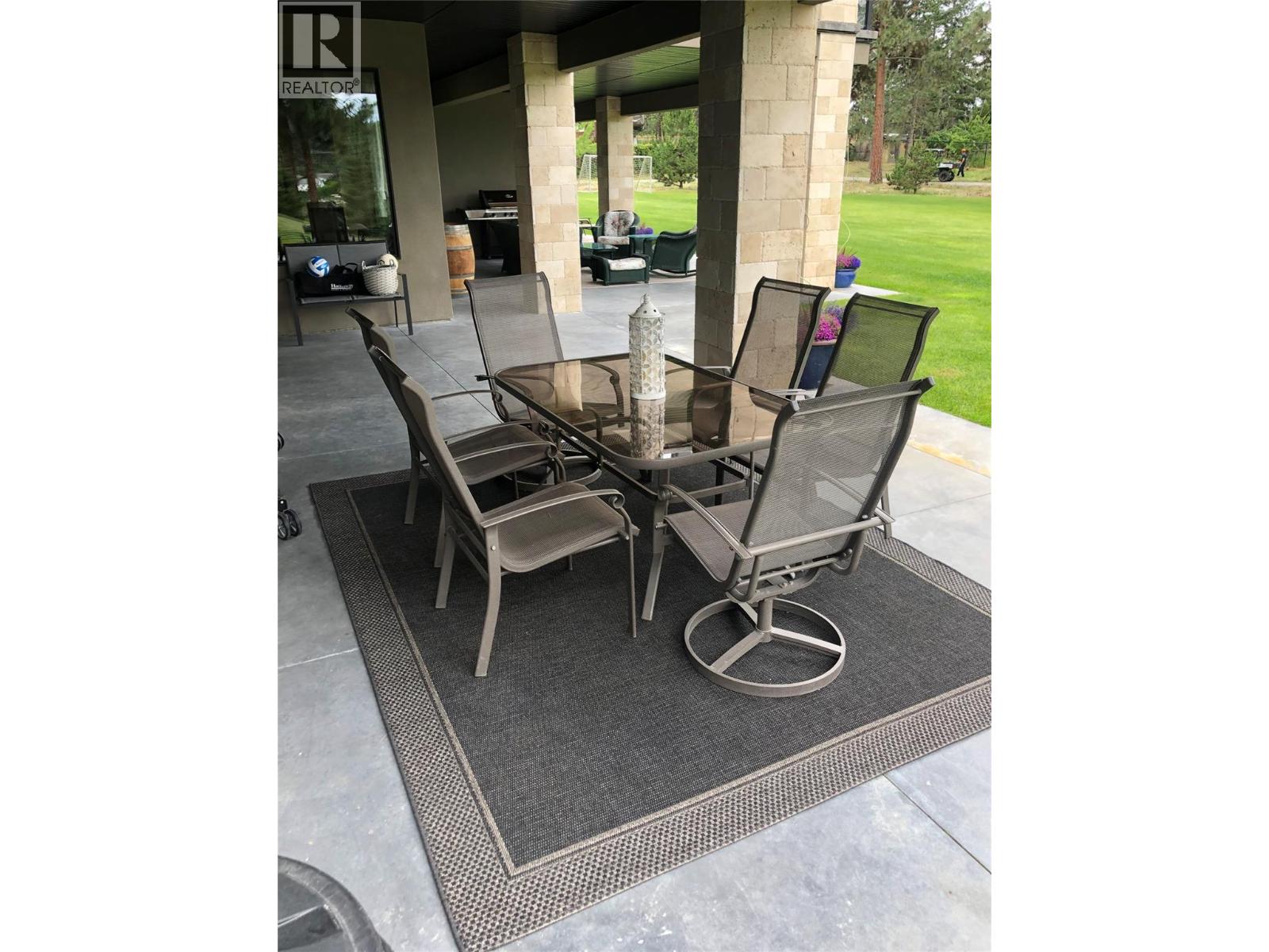 3990 Fairwinds Court, Kelowna, British Columbia  V1W 4G1 - Photo 46 - 10376012