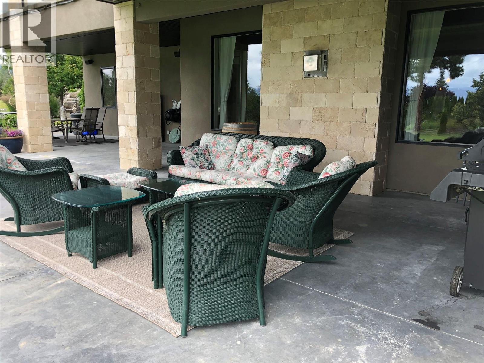 3990 Fairwinds Court, Kelowna, British Columbia  V1W 4G1 - Photo 48 - 10376012