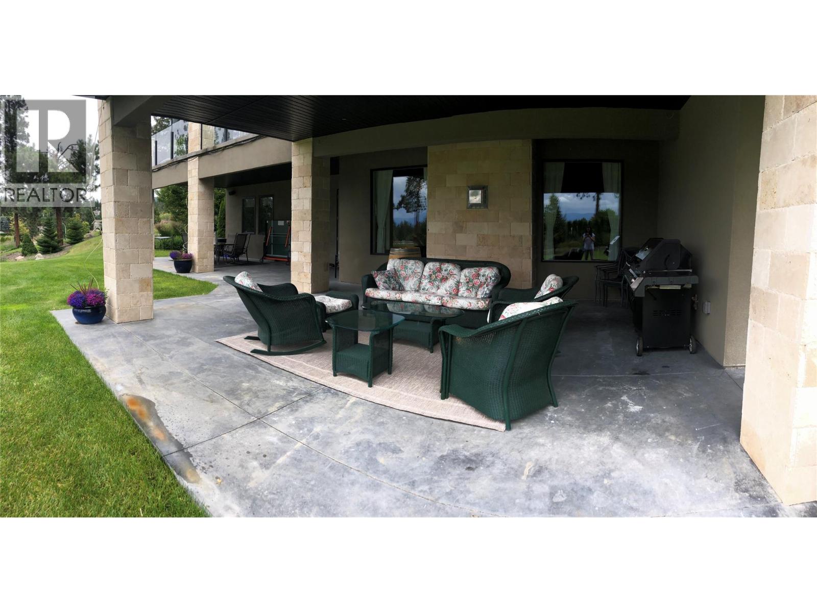 3990 Fairwinds Court, Kelowna, British Columbia  V1W 4G1 - Photo 49 - 10376012