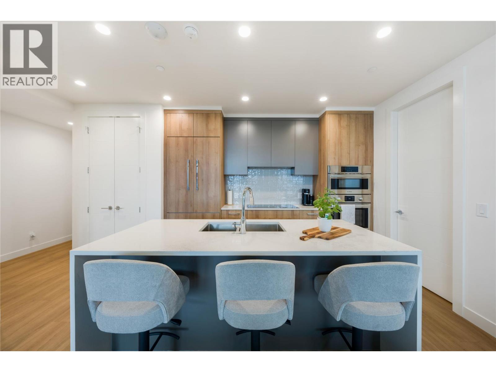 3699 Capozzi Road Unit# Ph3, Kelowna, British Columbia  V1W 0G3 - Photo 10 - 10377157