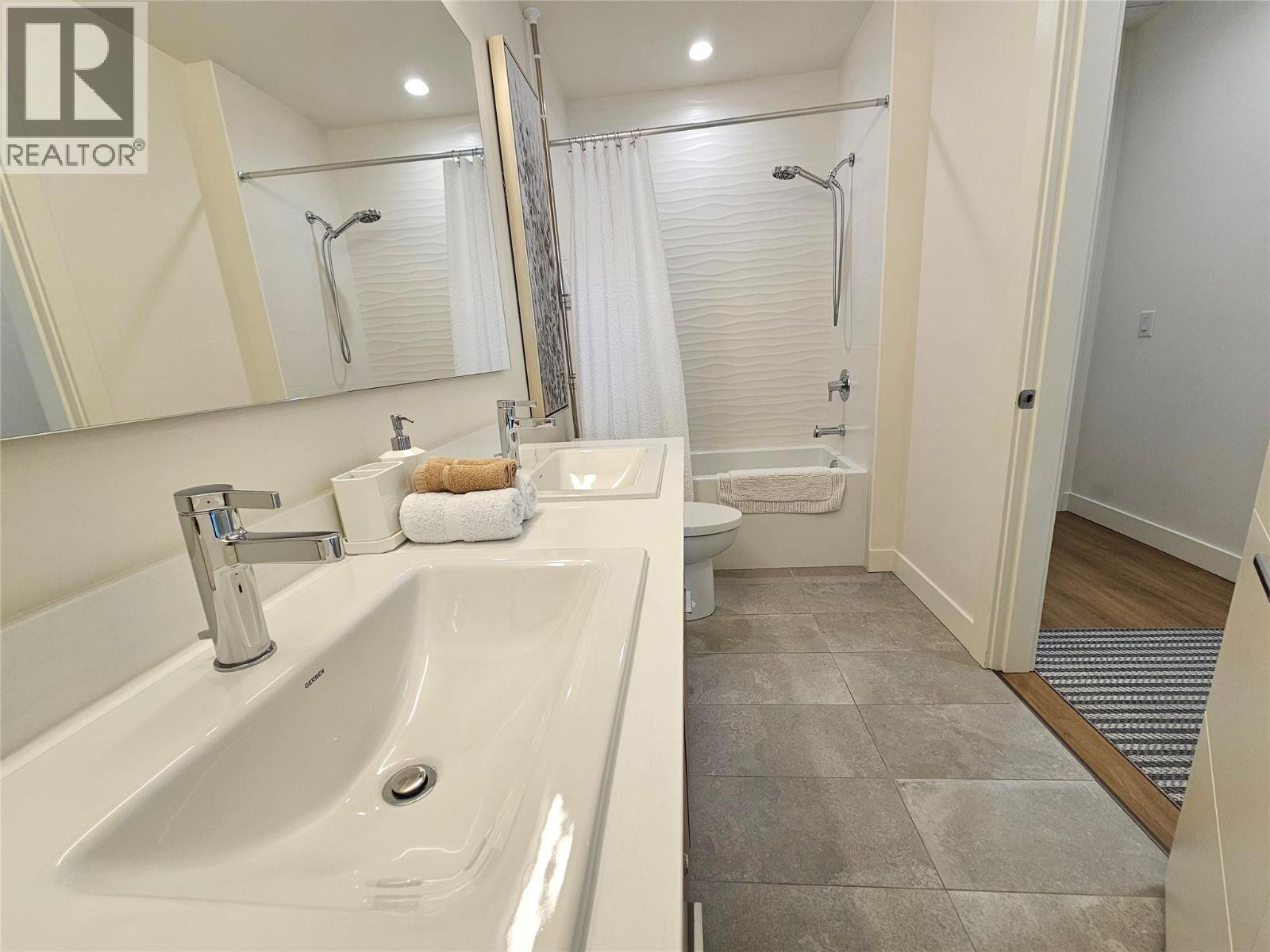 3699 Capozzi Road Unit# Ph3, Kelowna, British Columbia  V1W 0G3 - Photo 83 - 10377157