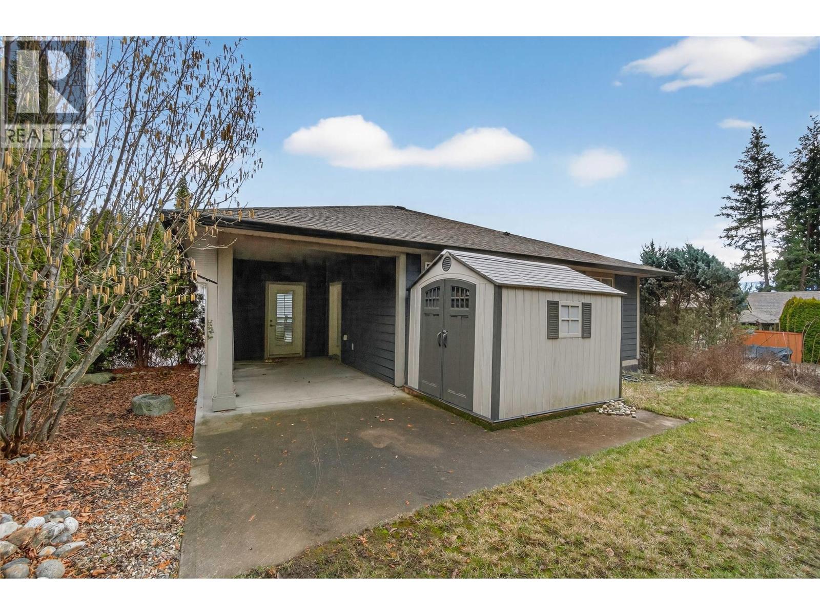 1581 20 Street Ne Unit# 36, Salmon Arm, British Columbia  V1E 0A7 - Photo 5 - 10376774