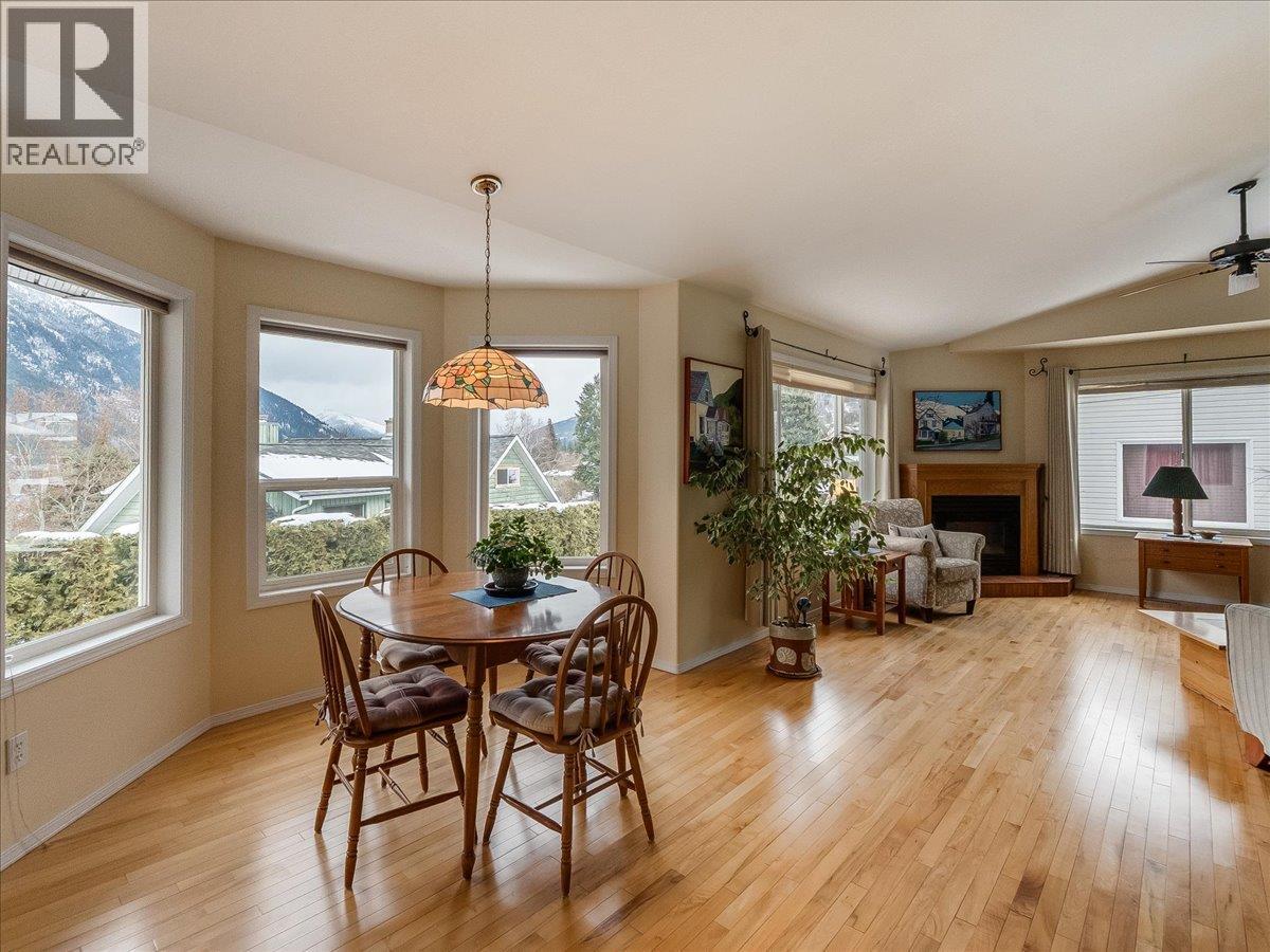 702 Munro Street, Nelson, British Columbia  V1L 3G2 - Photo 18 - 10376664