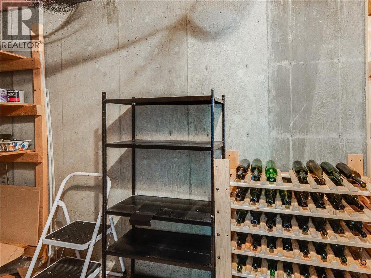 702 Munro Street, Nelson, British Columbia  V1L 3G2 - Photo 35 - 10376664