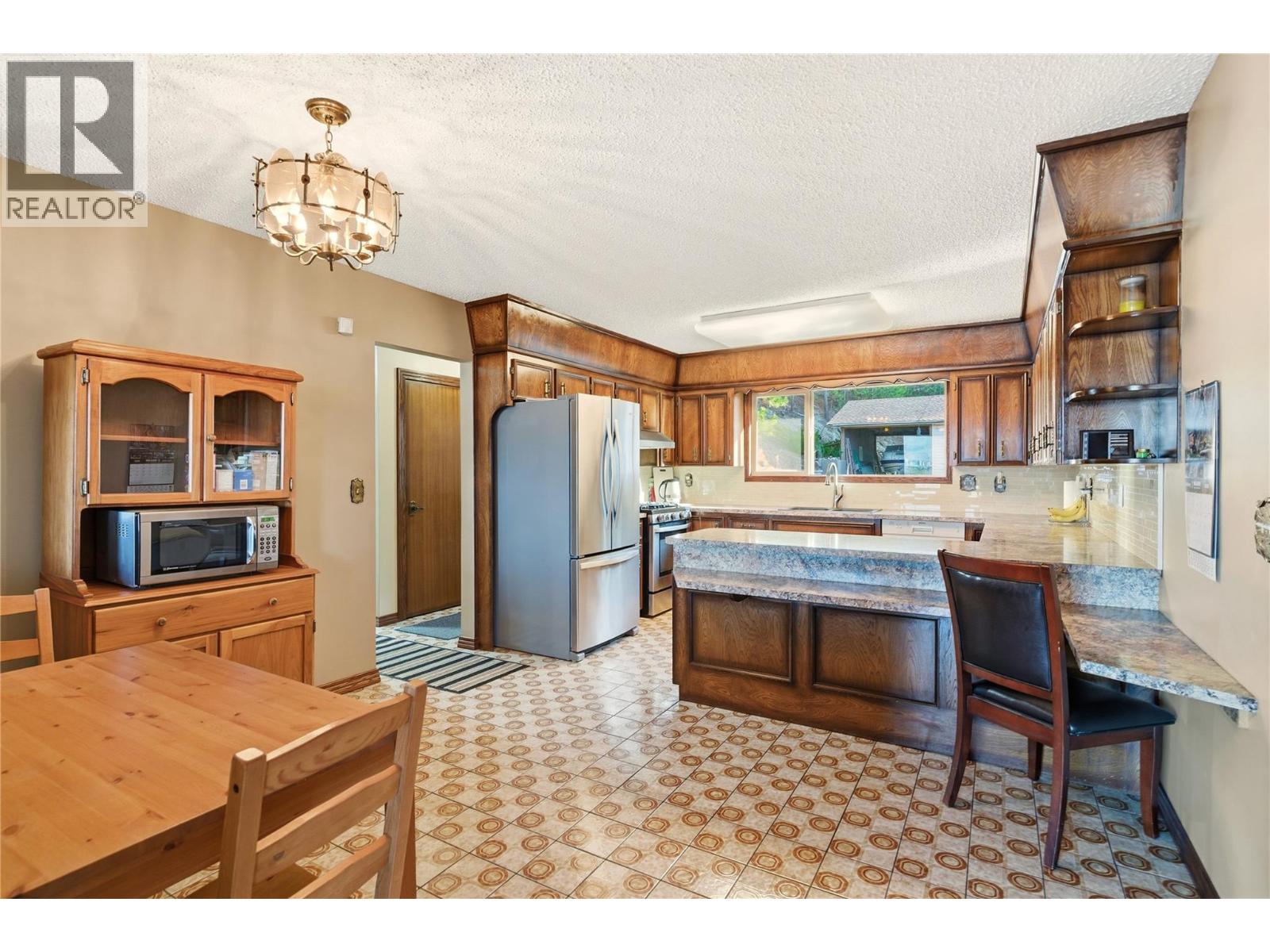 1099 Dehart Road, Kelowna, British Columbia  V1W 4N2 - Photo 10 - 10376916