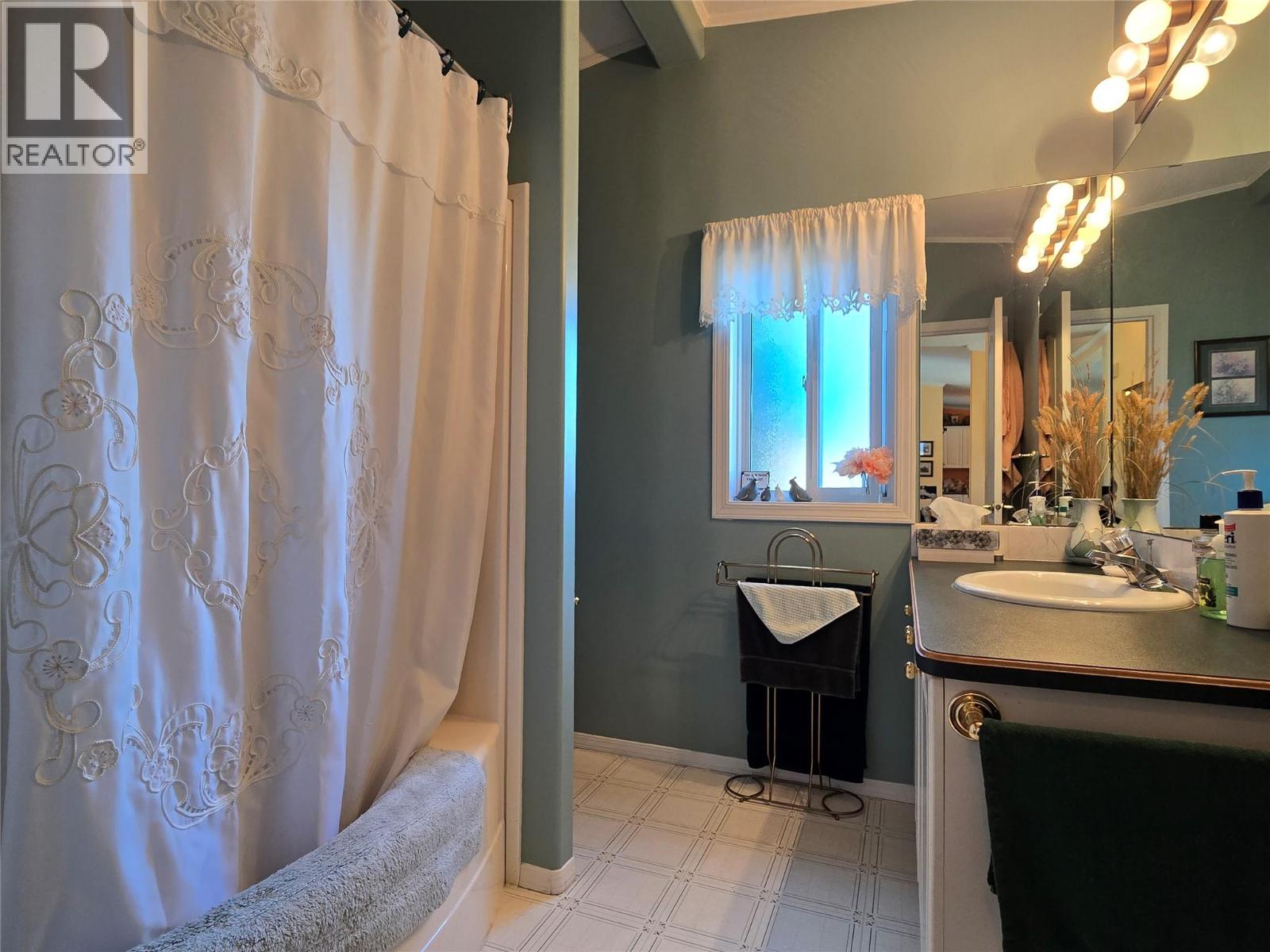 1526 Cumming Boulevard, Cache Creek, British Columbia  V0K 1H0 - Photo 22 - 10377149