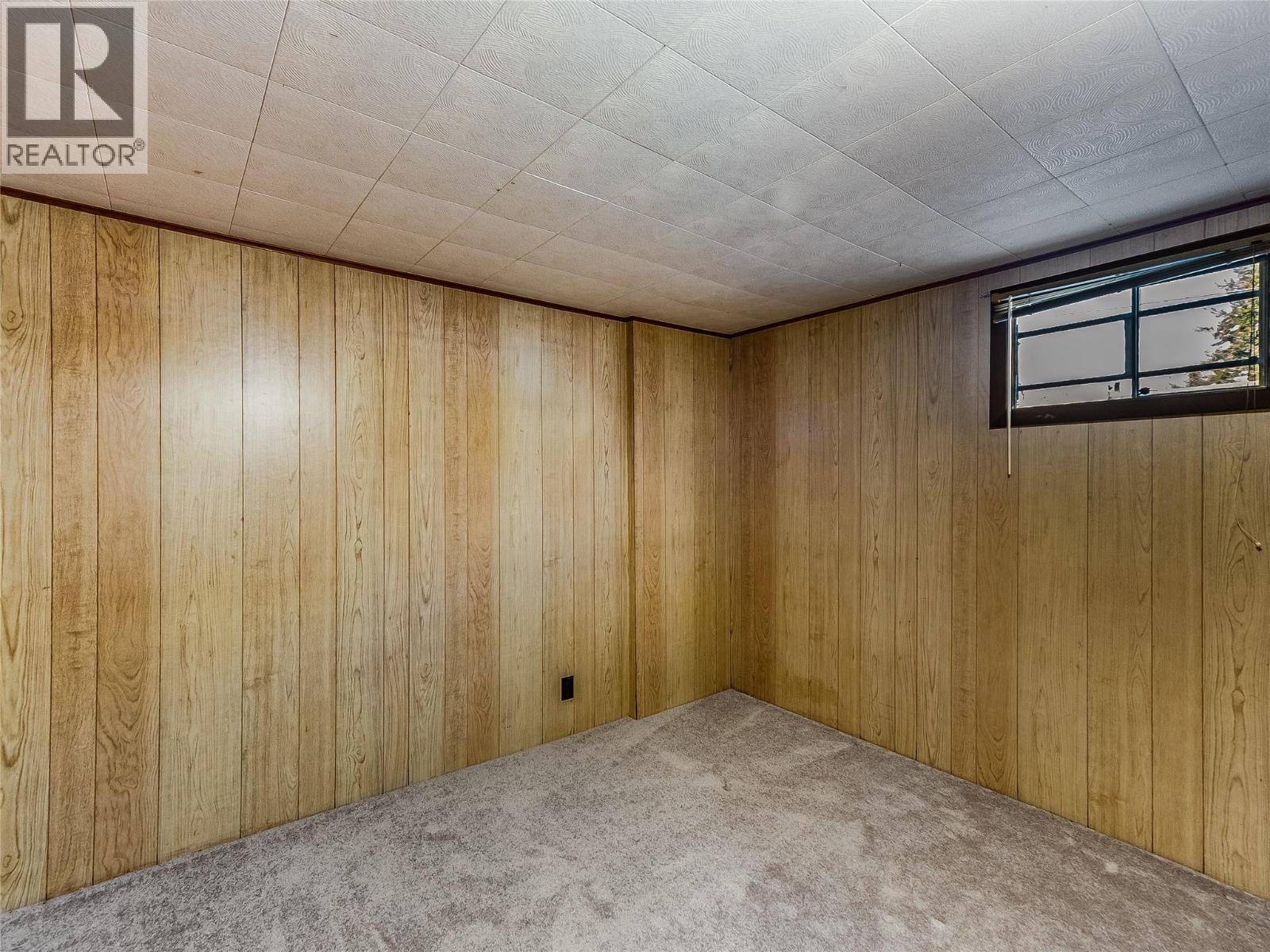 101 10th Avenue, Castlegar, British Columbia  V1N 1J9 - Photo 44 - 10377065