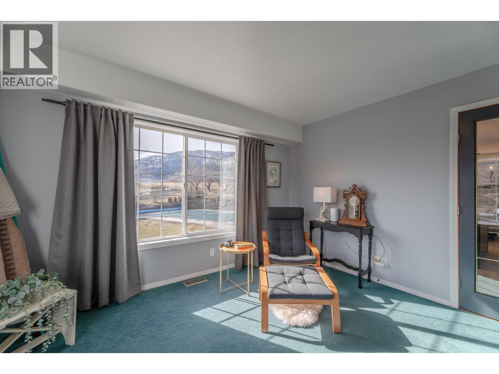 445 Road 5, Oliver, British Columbia  V0H 1T1 - Photo 14 - 10376696